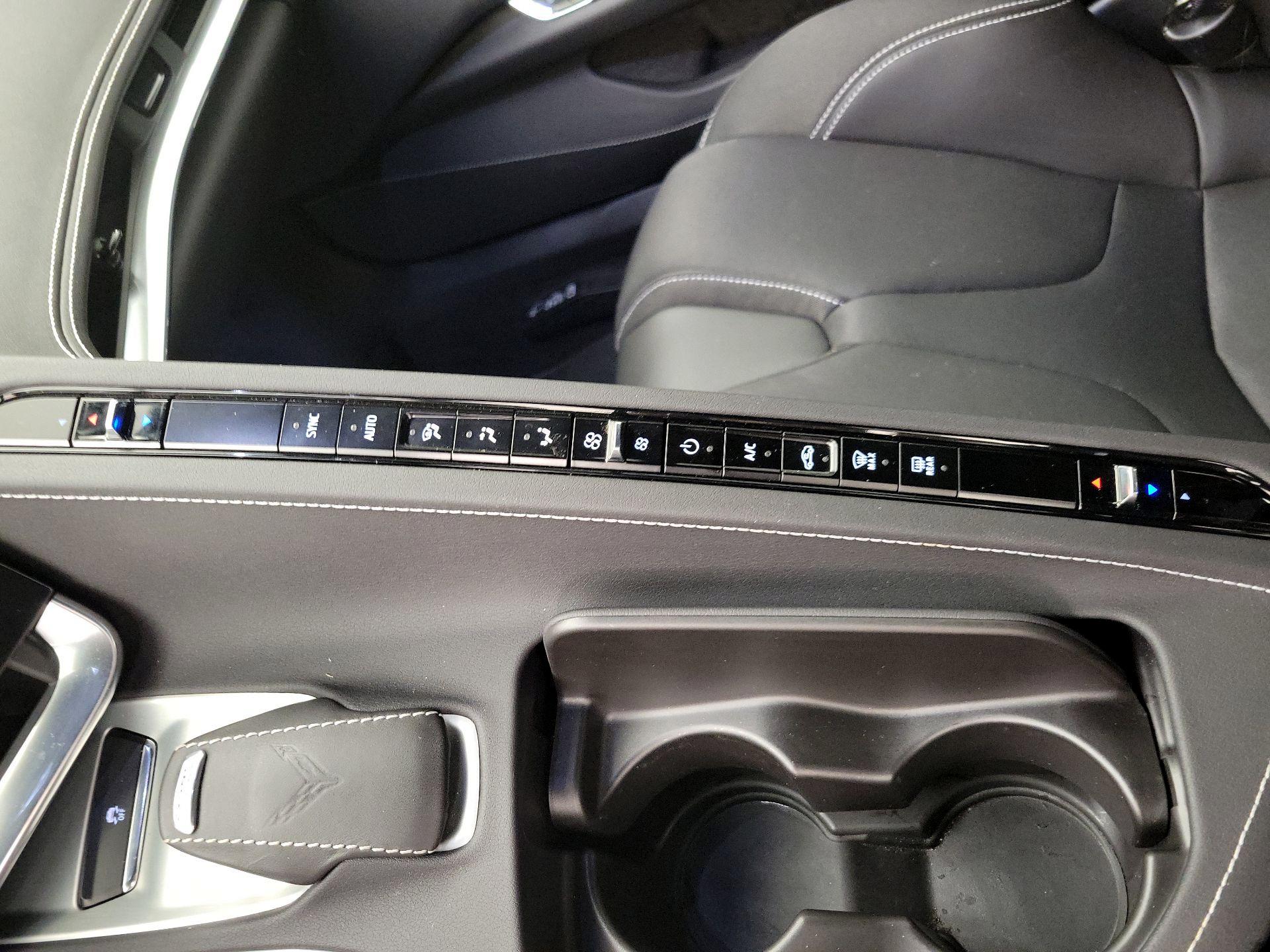 Thumbnail: 2020 Chevrolet Corvette - 16