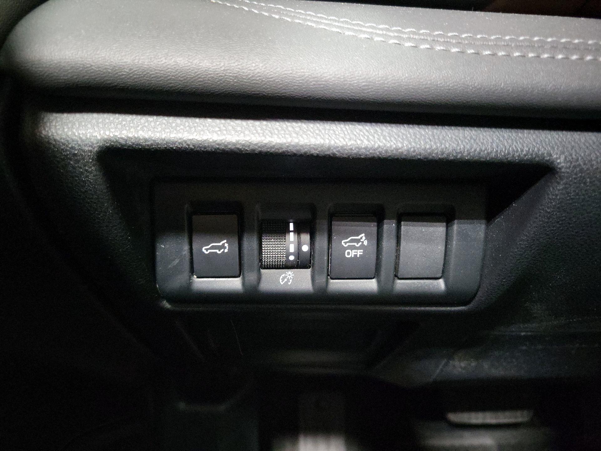 Thumbnail: 2021 Subaru Outback - 13