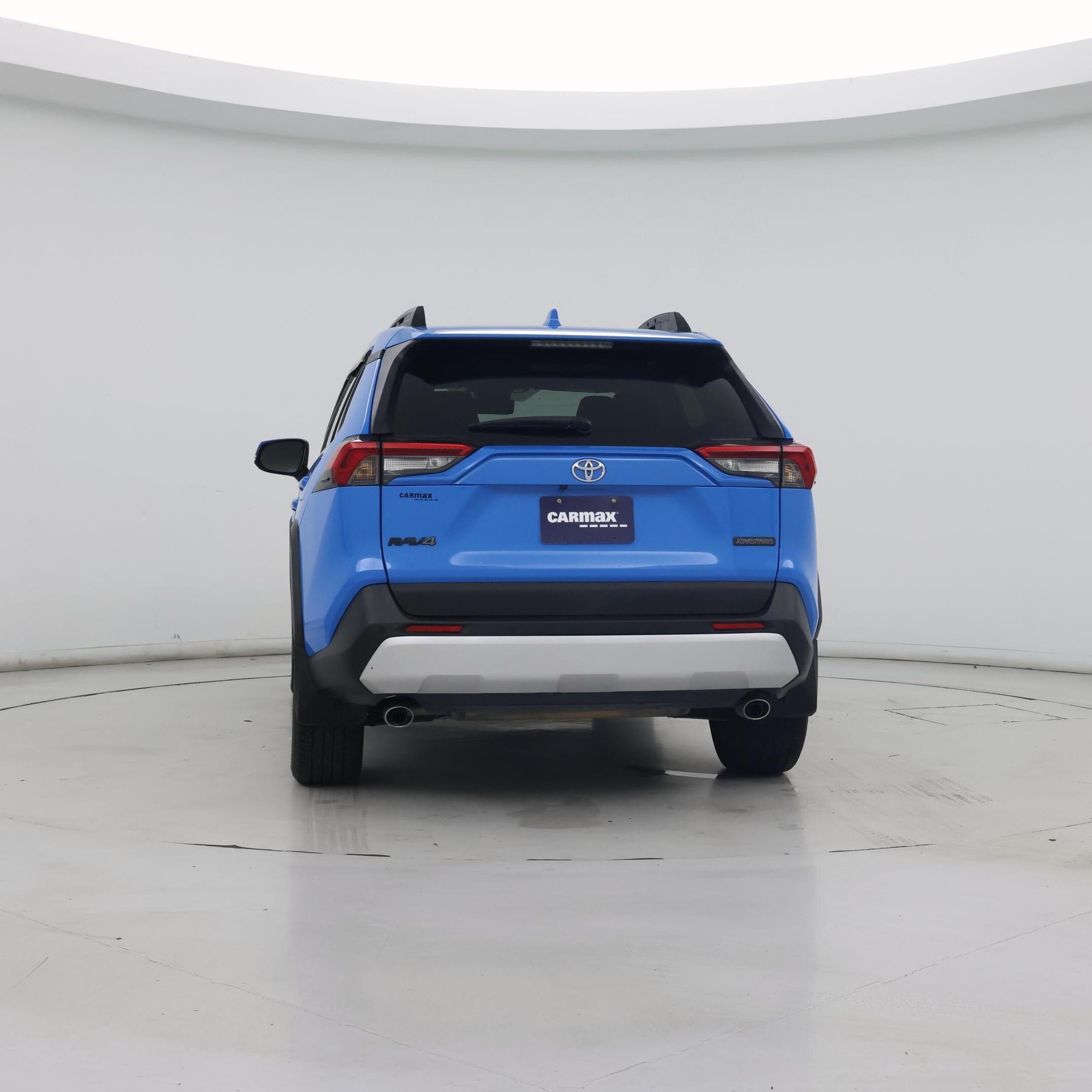 Thumbnail: 2019 Toyota RAV4 - 6