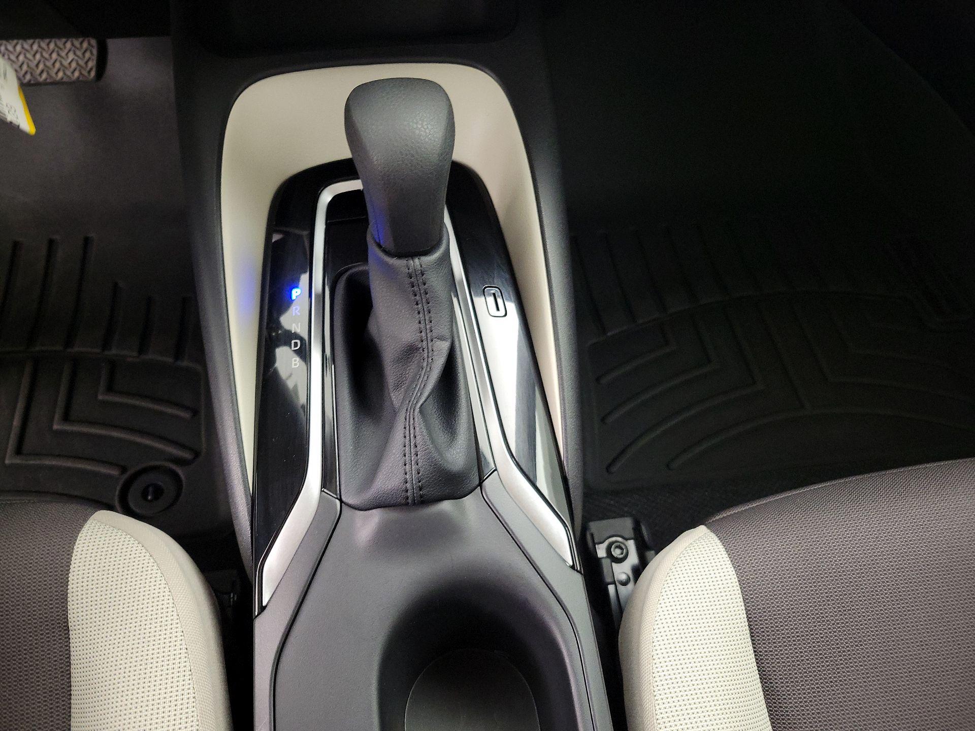 Thumbnail: 2025 Toyota Corolla - 17