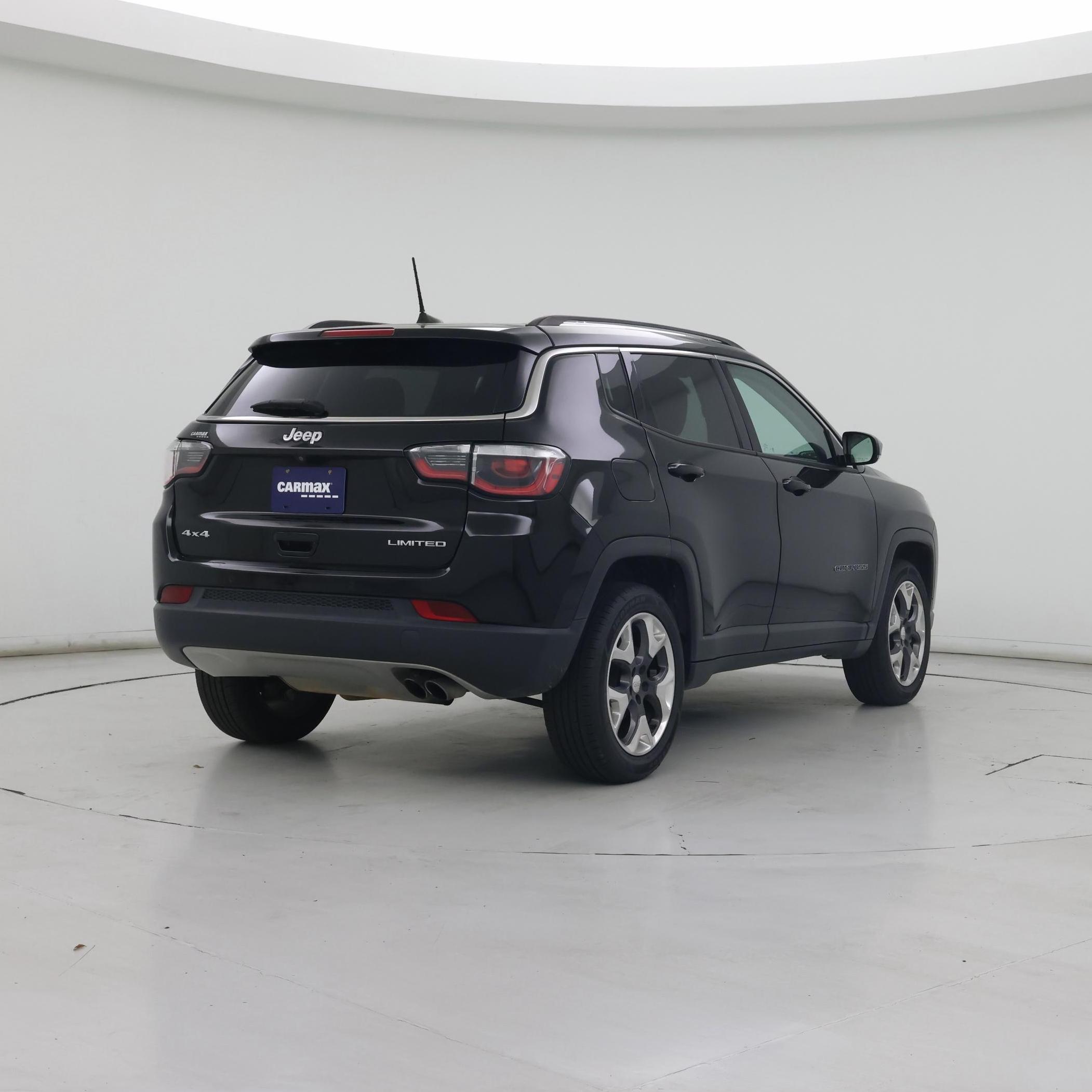 Thumbnail: 2018 Jeep Compass - 8