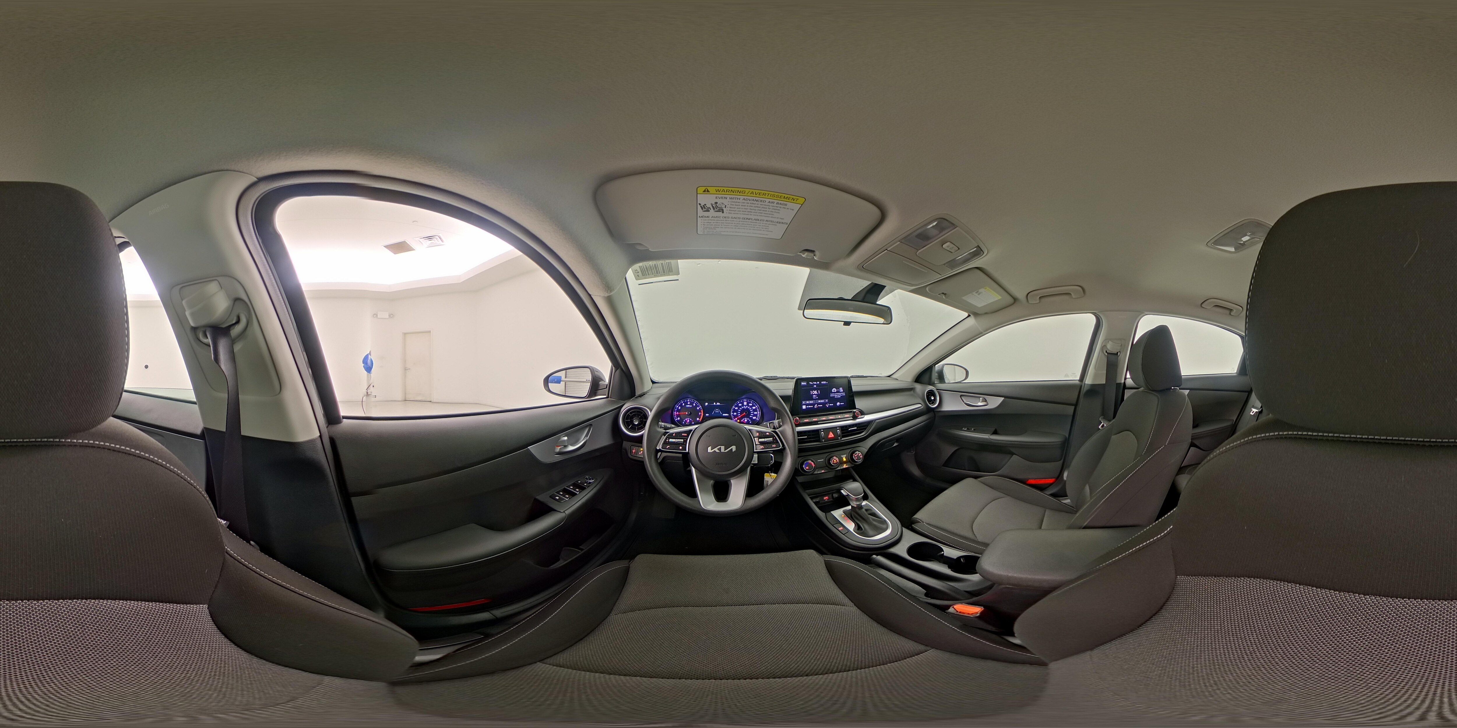 2024 Kia Forte LXS - Photo 24