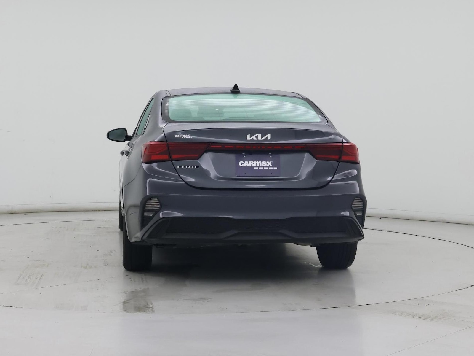 2024 Kia Forte LXS - Photo 7