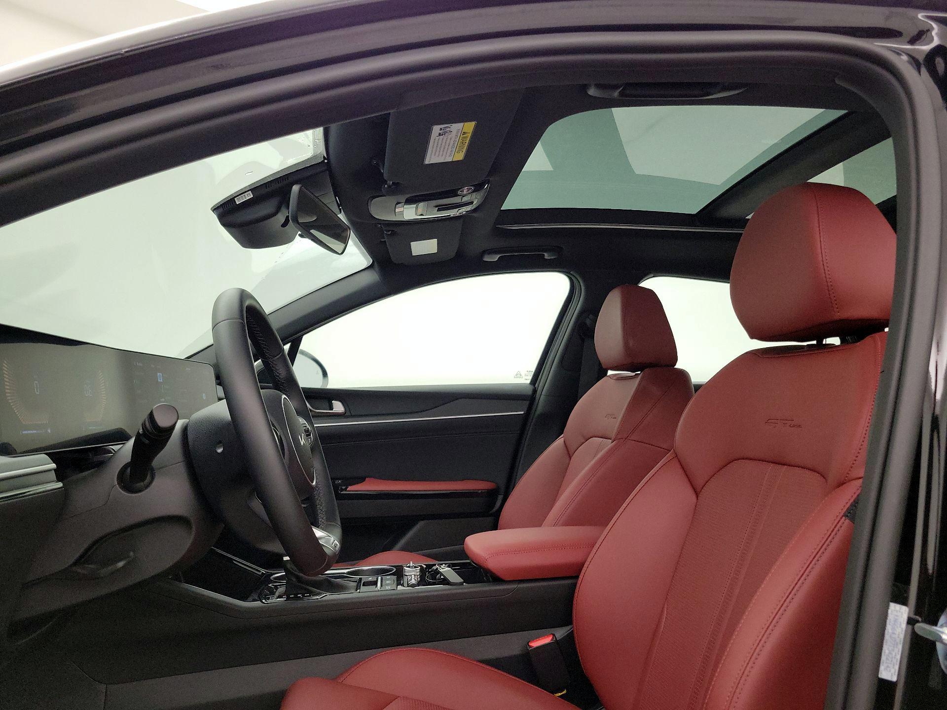 Thumbnail: 2026 Kia K5 - 19