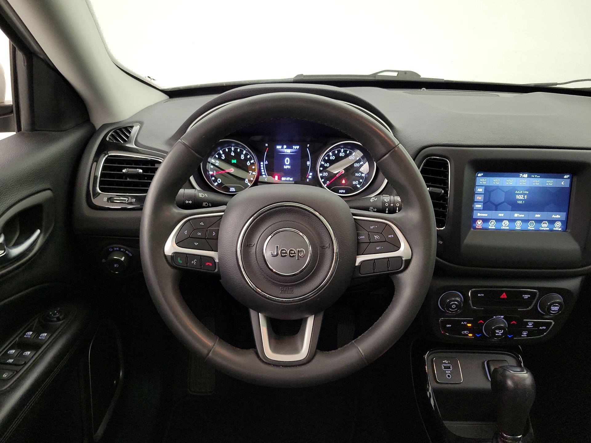 Thumbnail: 2021 Jeep Compass - 10