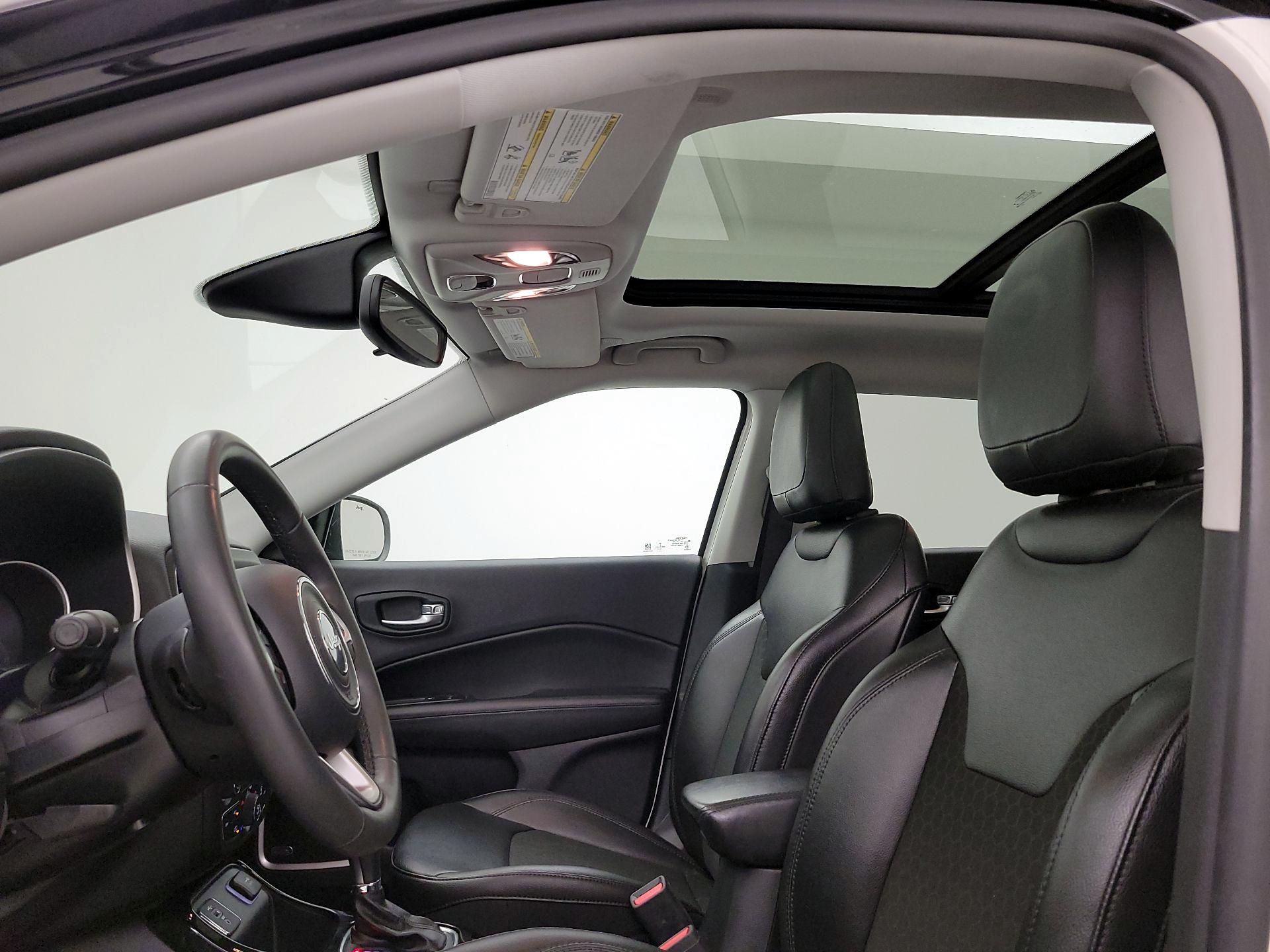 Thumbnail: 2021 Jeep Compass - 18