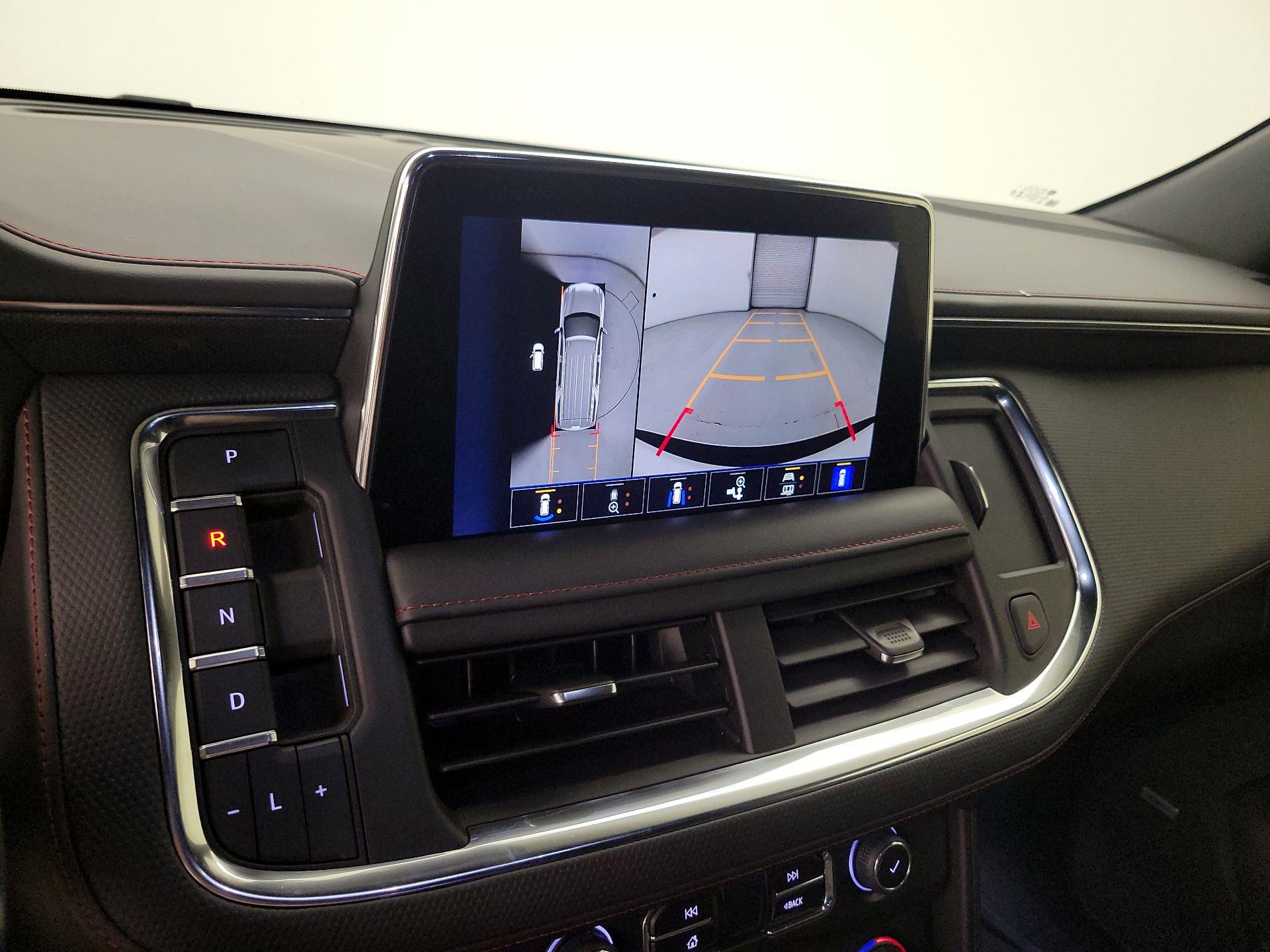 Thumbnail: 2022 Chevrolet Suburban - 15