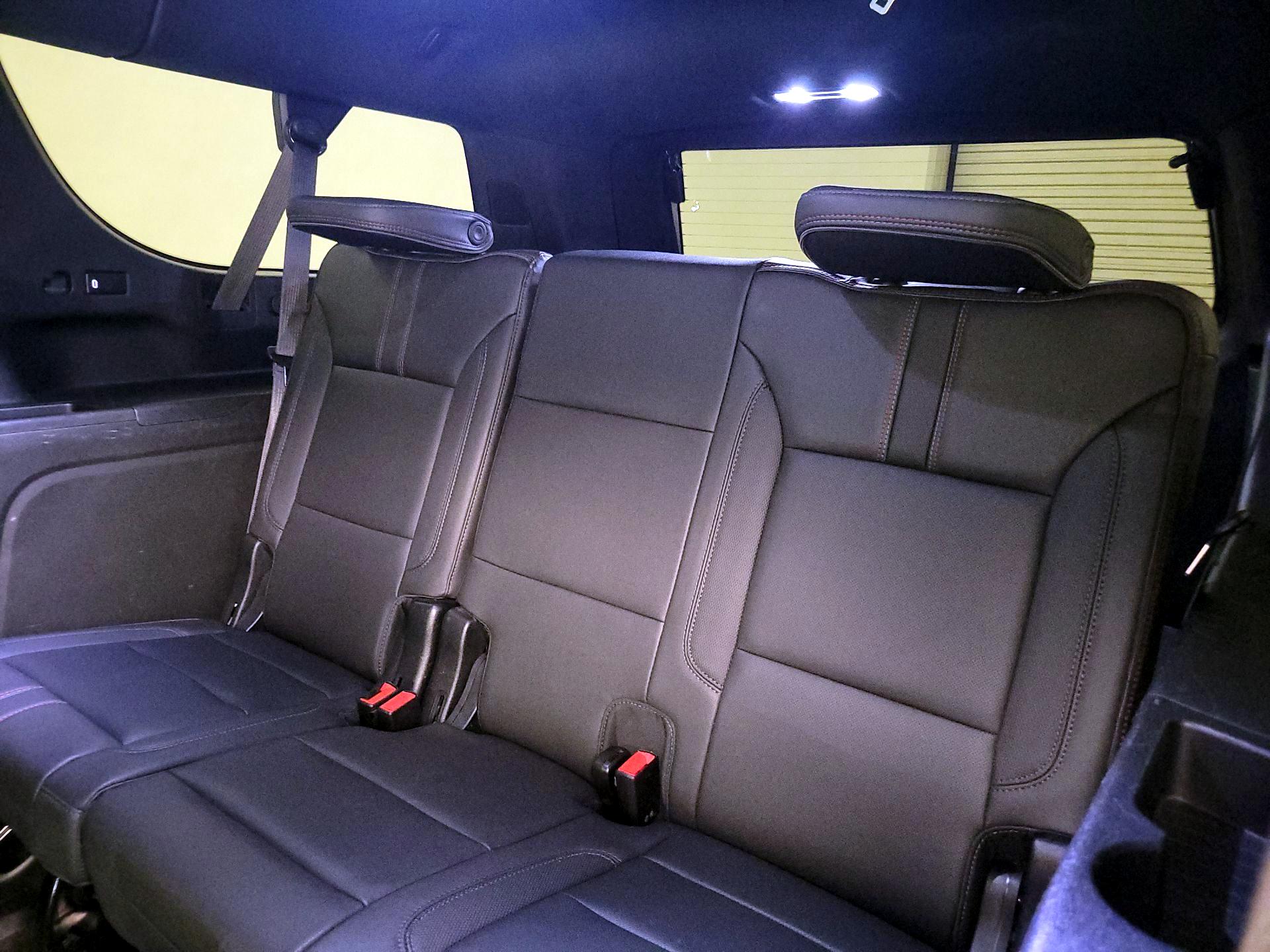 Thumbnail: 2022 Chevrolet Suburban - 20