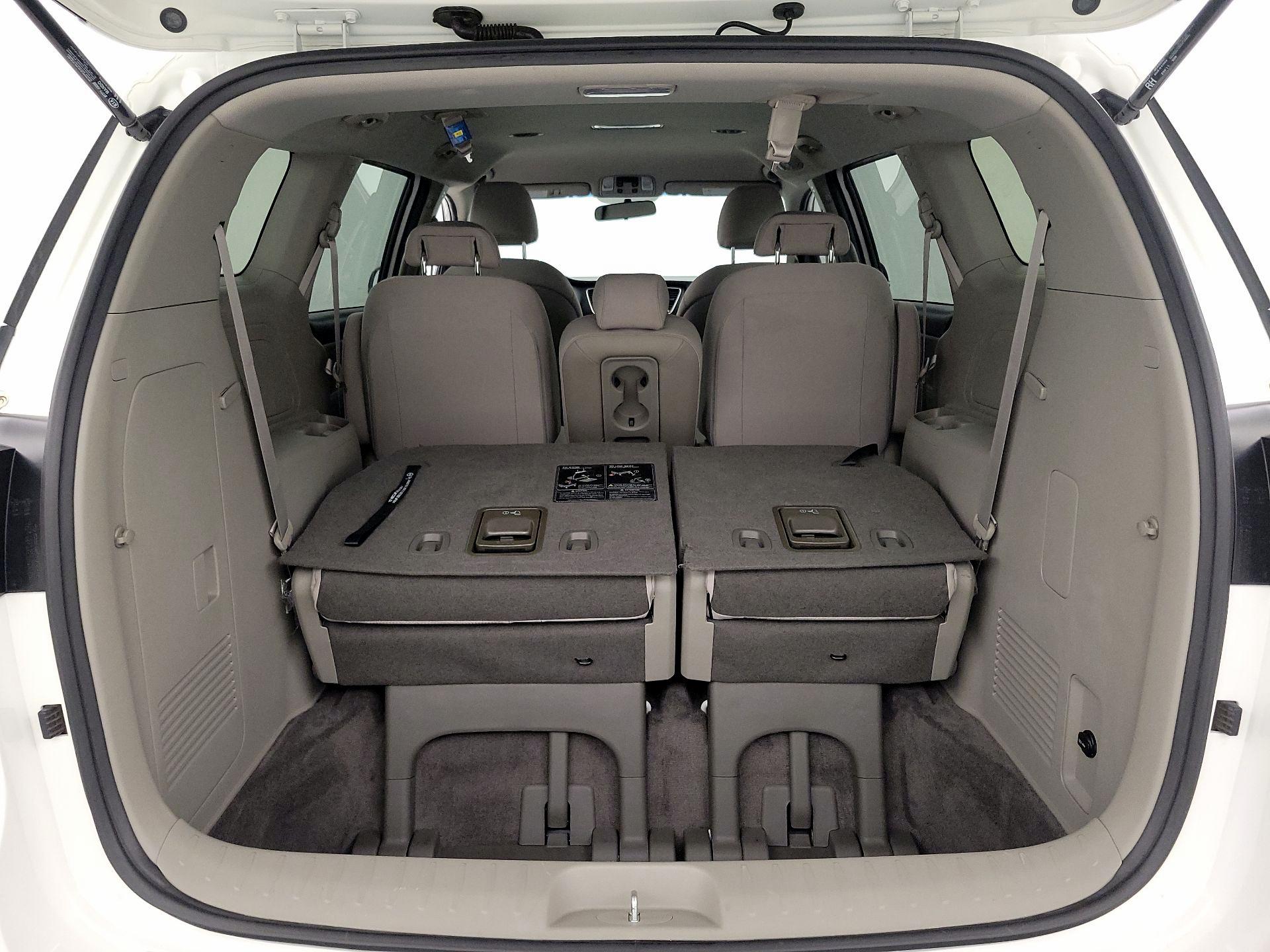 Thumbnail: 2021 Kia Sedona - 20