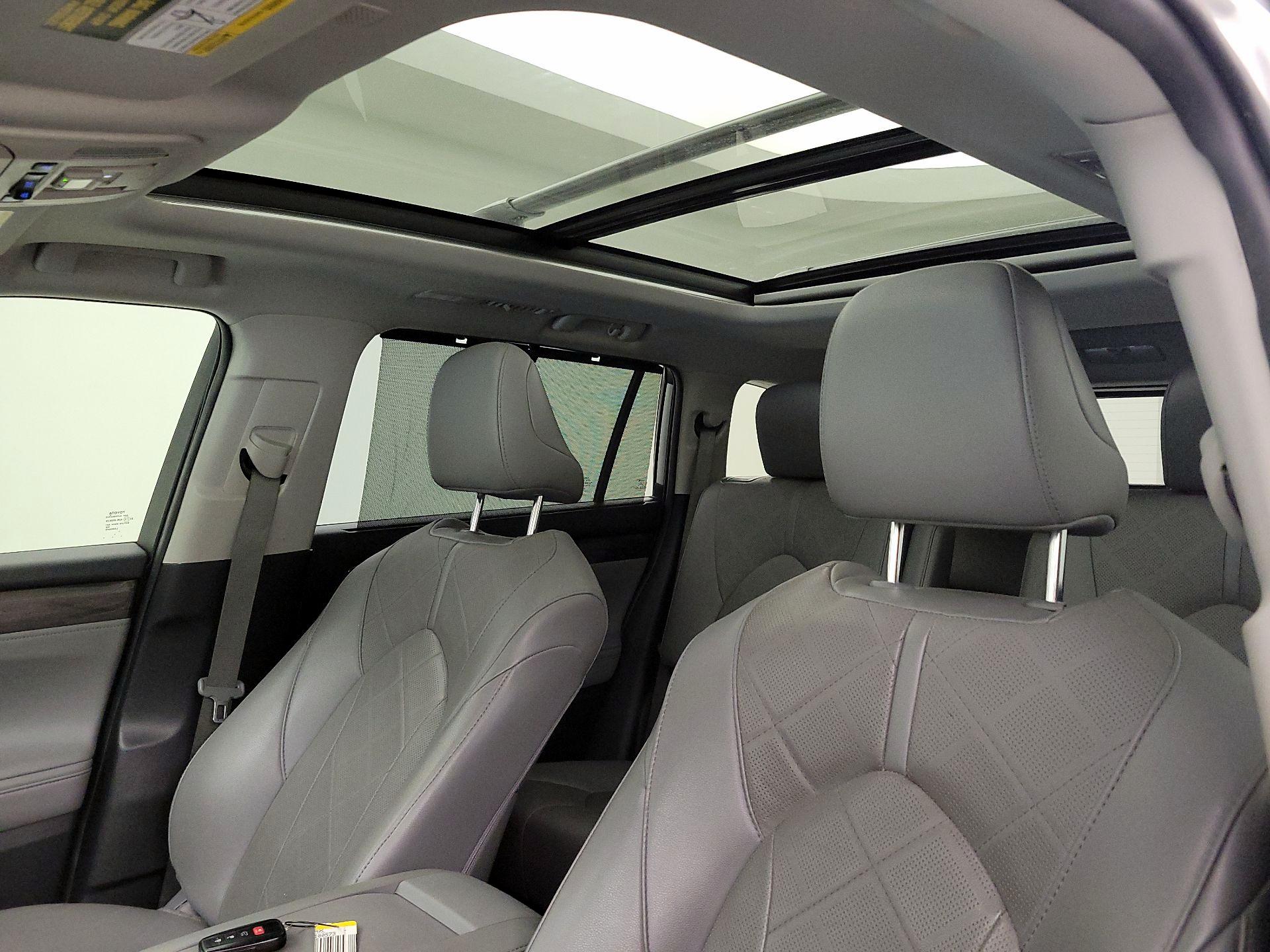 Thumbnail: 2021 Toyota Highlander - 20
