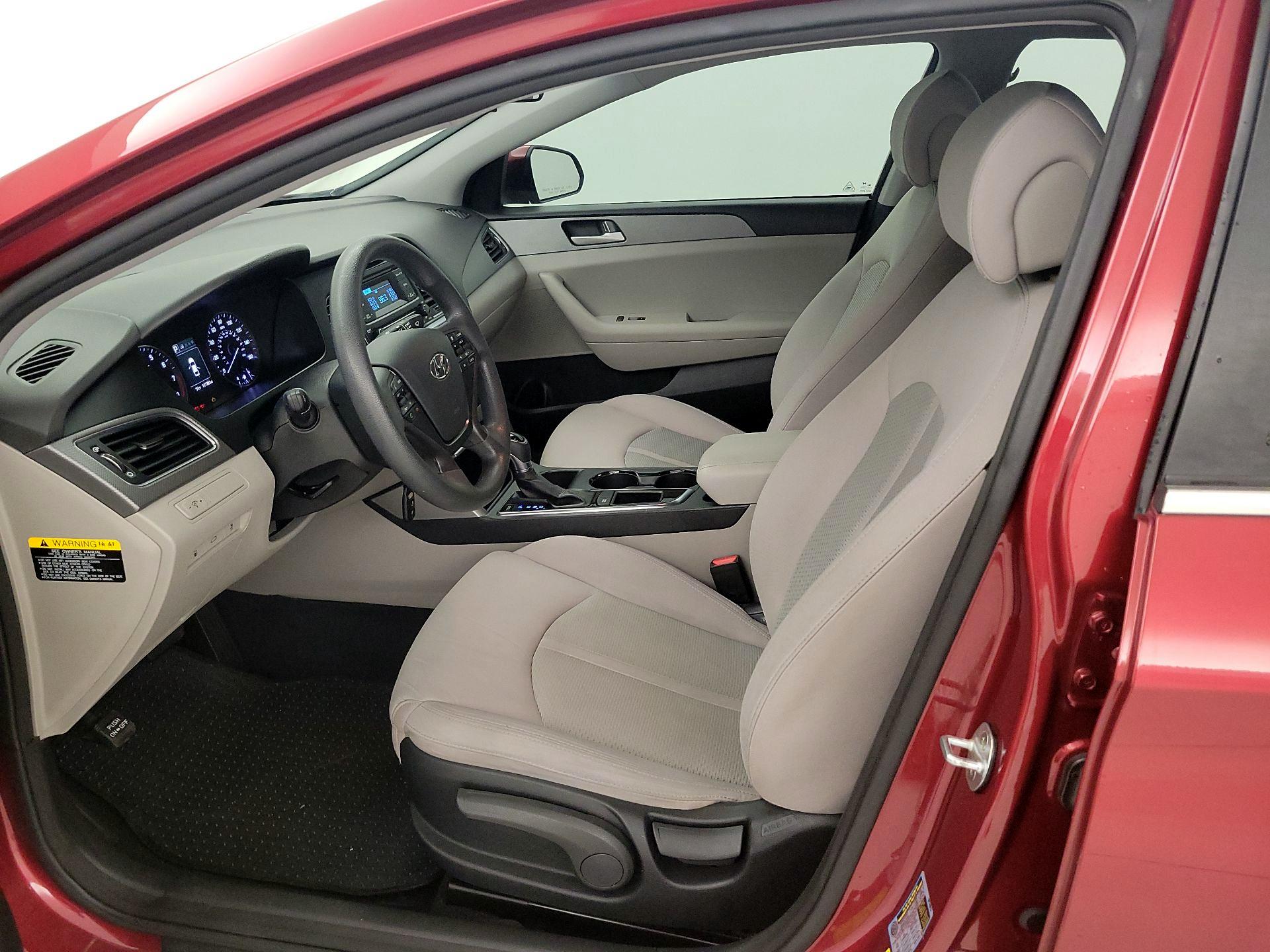 Thumbnail: 2015 Hyundai Sonata - 11