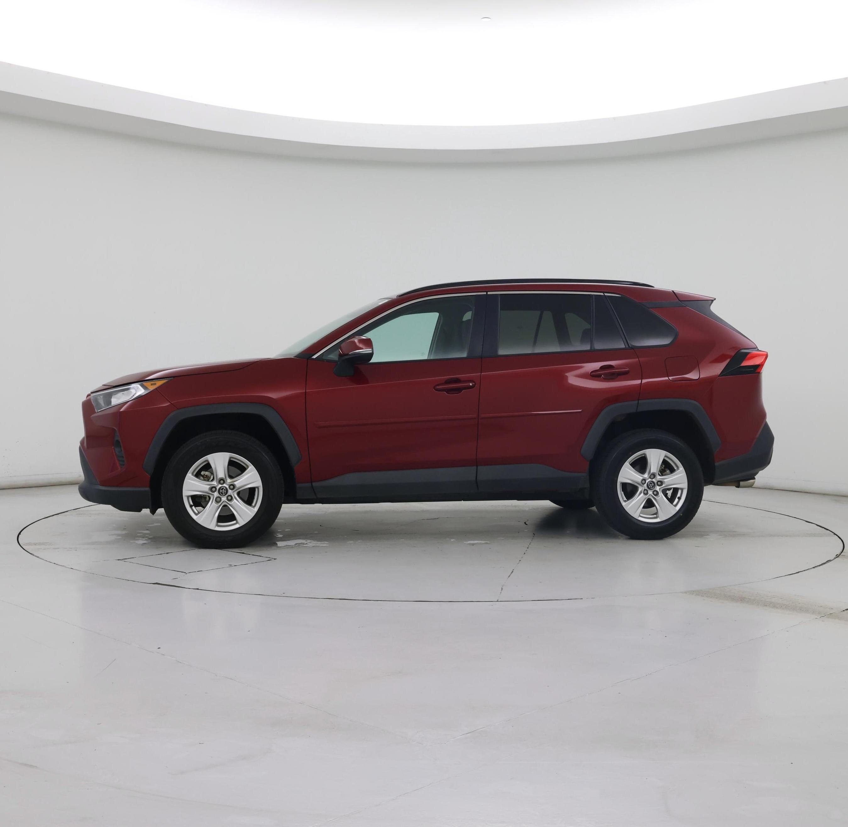 Thumbnail: 2020 Toyota RAV4 - 3