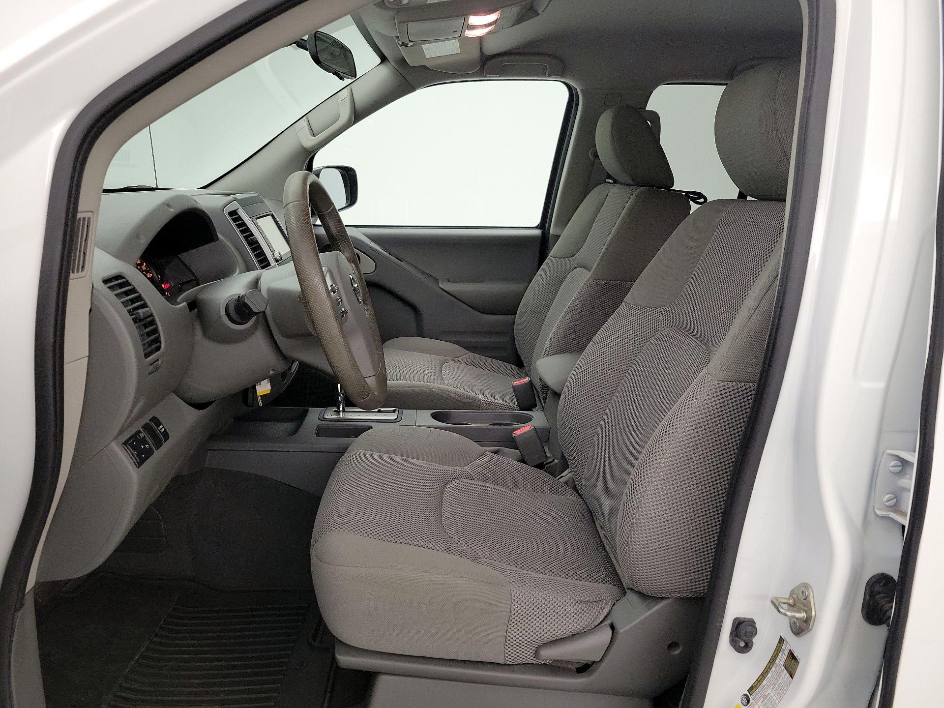 Thumbnail: 2019 Nissan Frontier - 11