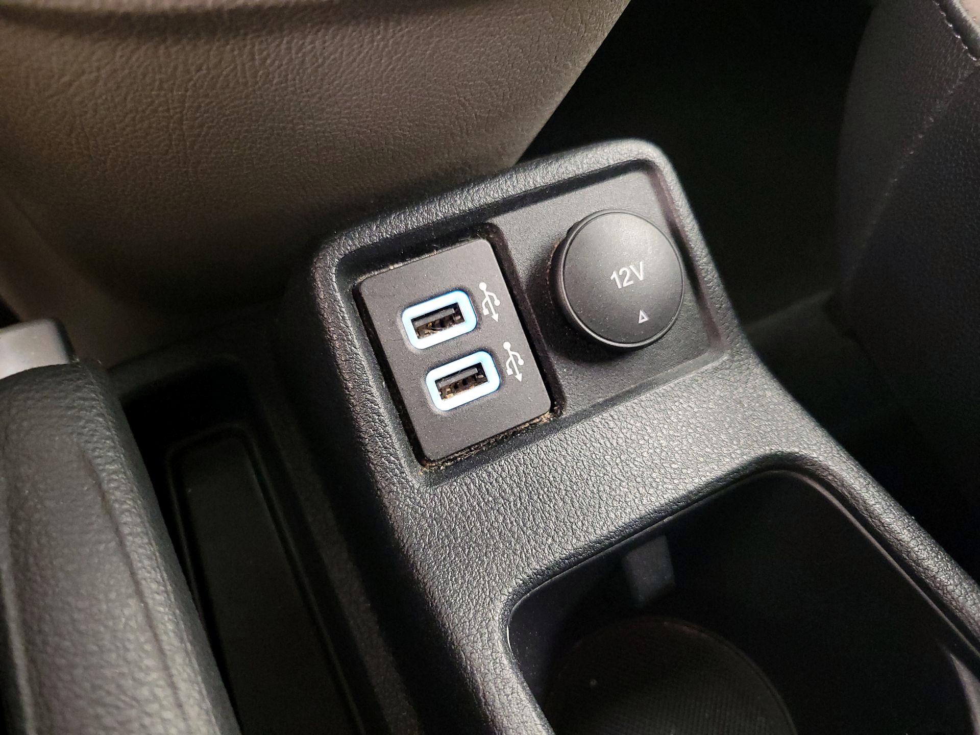 Thumbnail: 2020 Ford Transit Series - 18