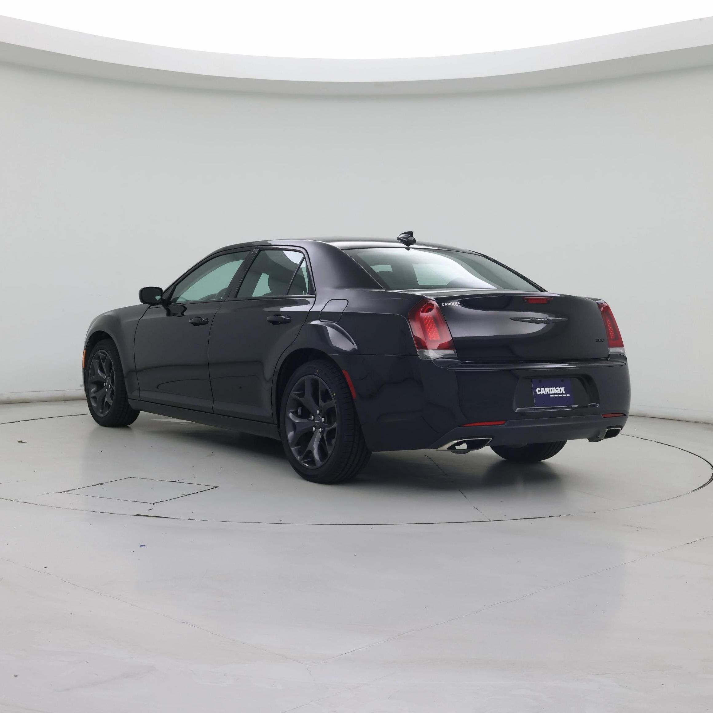 Thumbnail: 2020 Chrysler 300 - 2