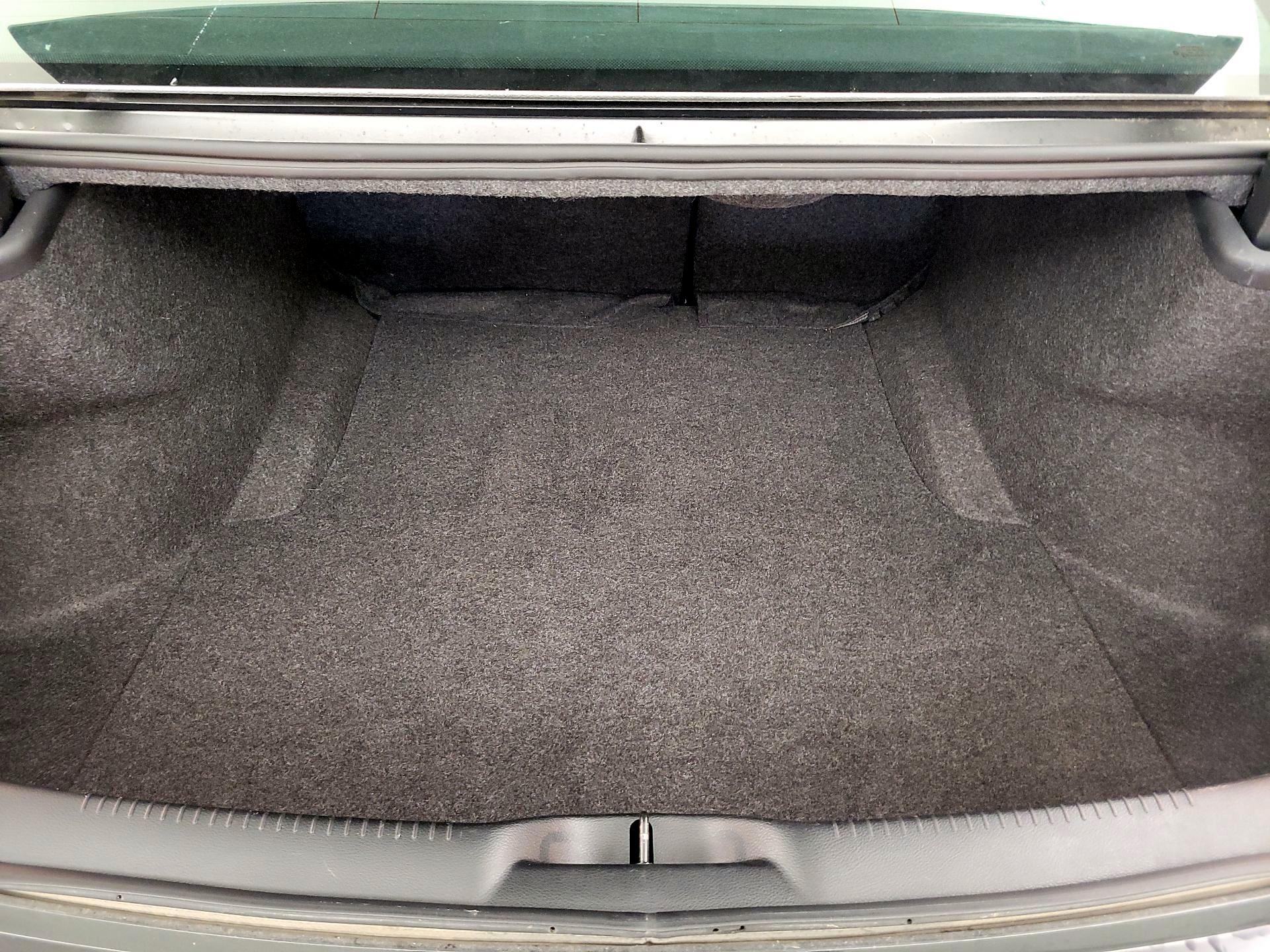 Thumbnail: 2020 Chrysler 300 - 20