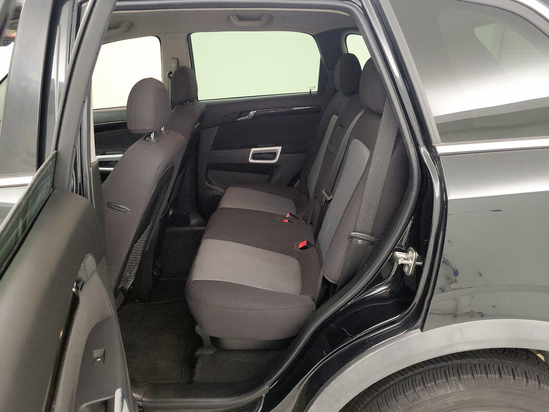 Thumbnail: 2014 Chevrolet Captiva Sport - 17