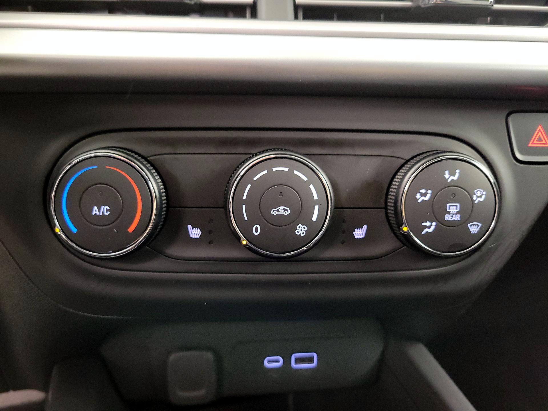 Thumbnail: 2025 Chevrolet Trax - 16