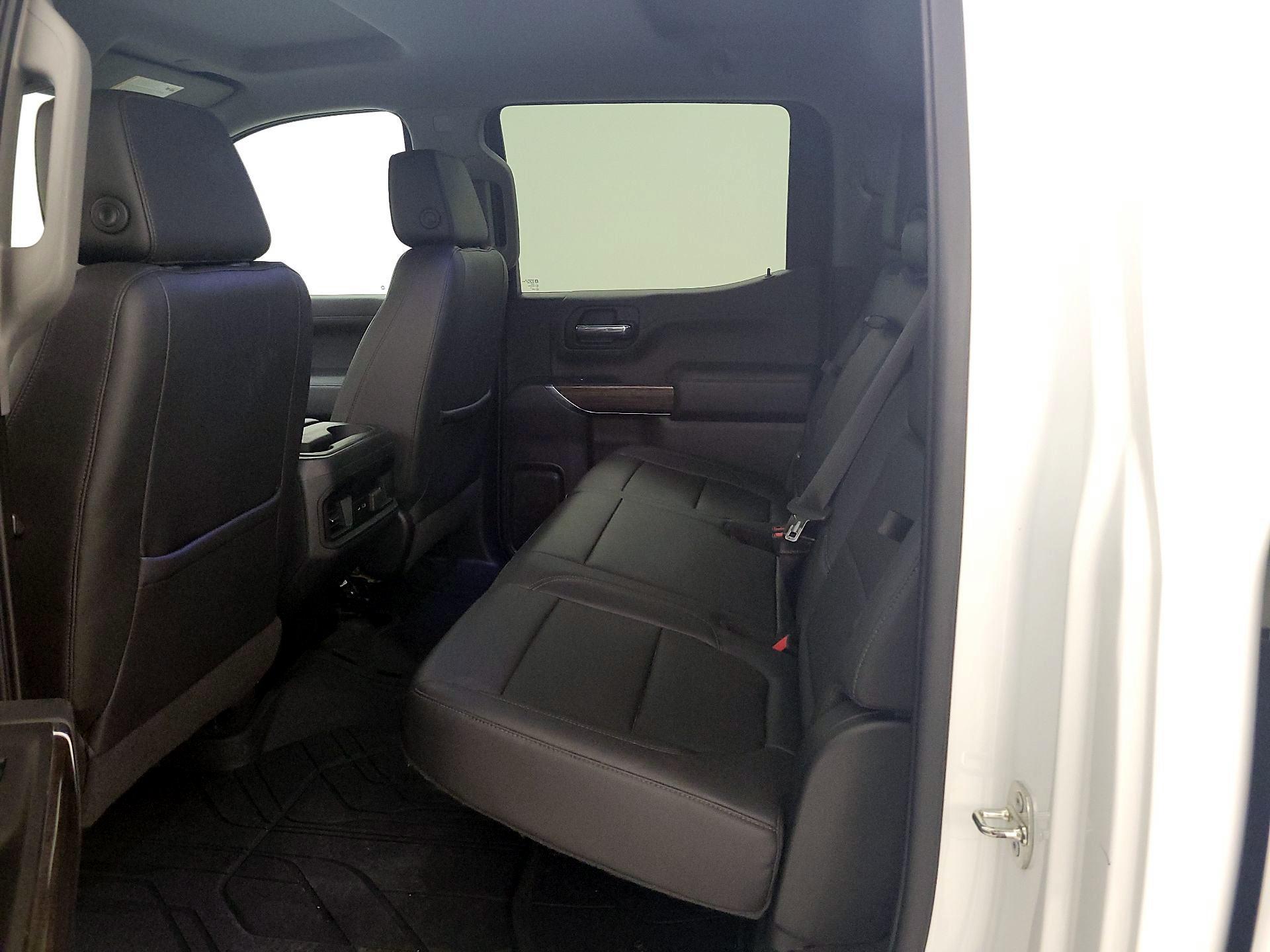 Thumbnail: 2019 Chevrolet Silverado 1500 - 19