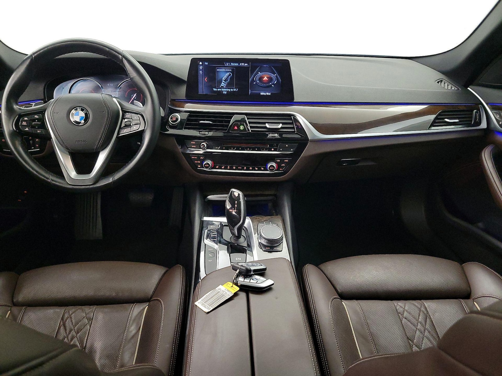 2018 BMW 5 Series 530e - Photo 10