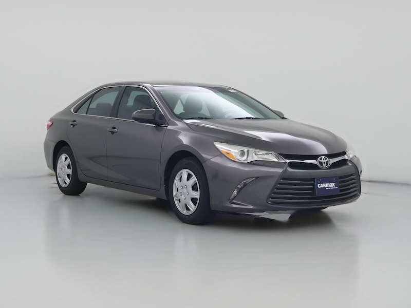 2016 Toyota Camry LE -
                  Garland, TX