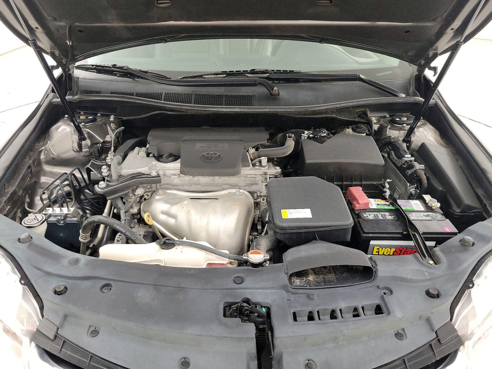 Thumbnail: 2016 Toyota Camry - 20