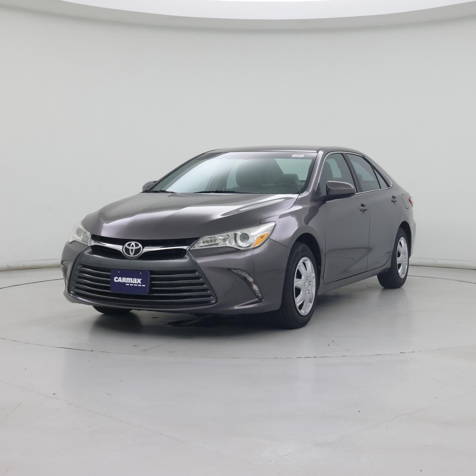 Thumbnail: 2016 Toyota Camry - 4