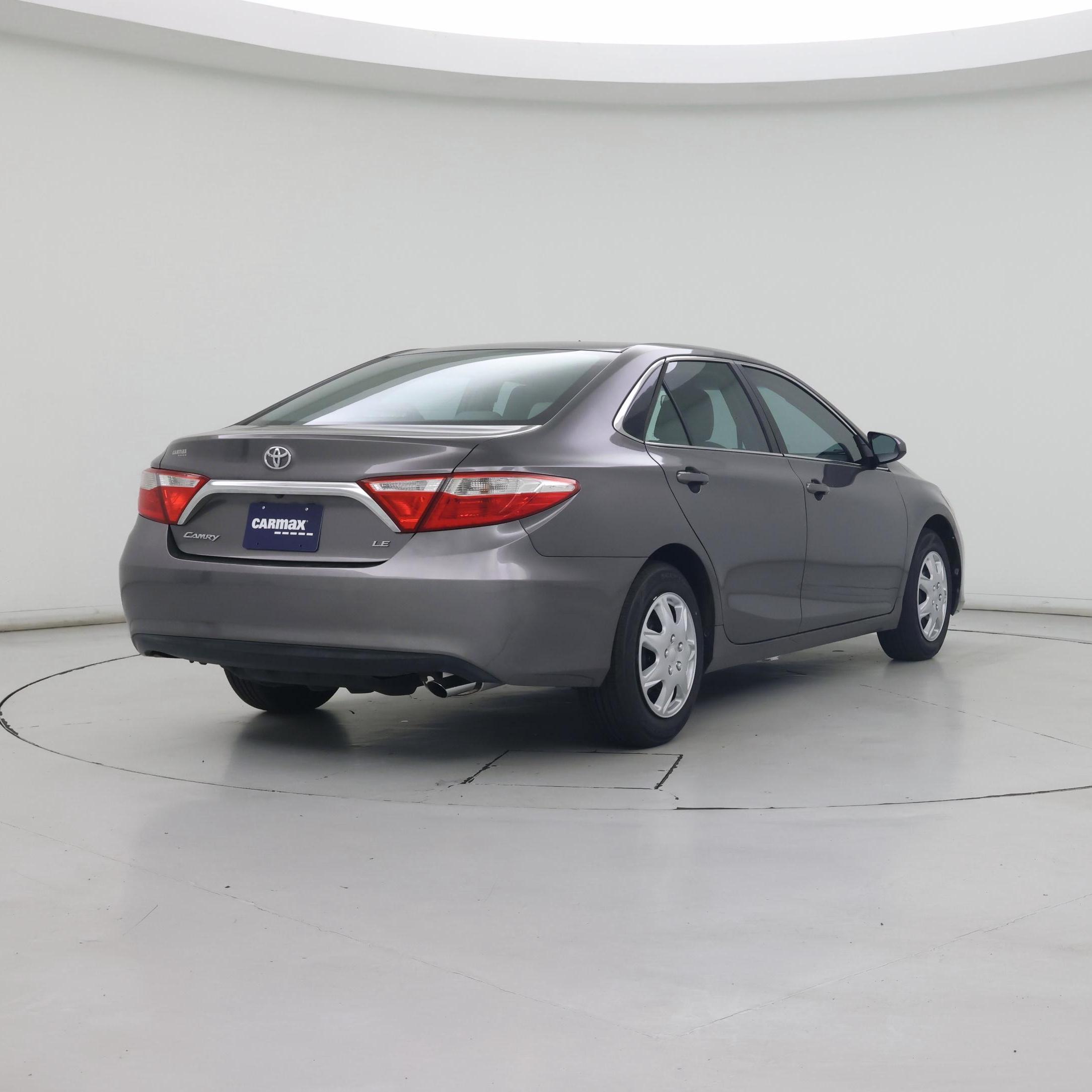 Thumbnail: 2016 Toyota Camry - 8