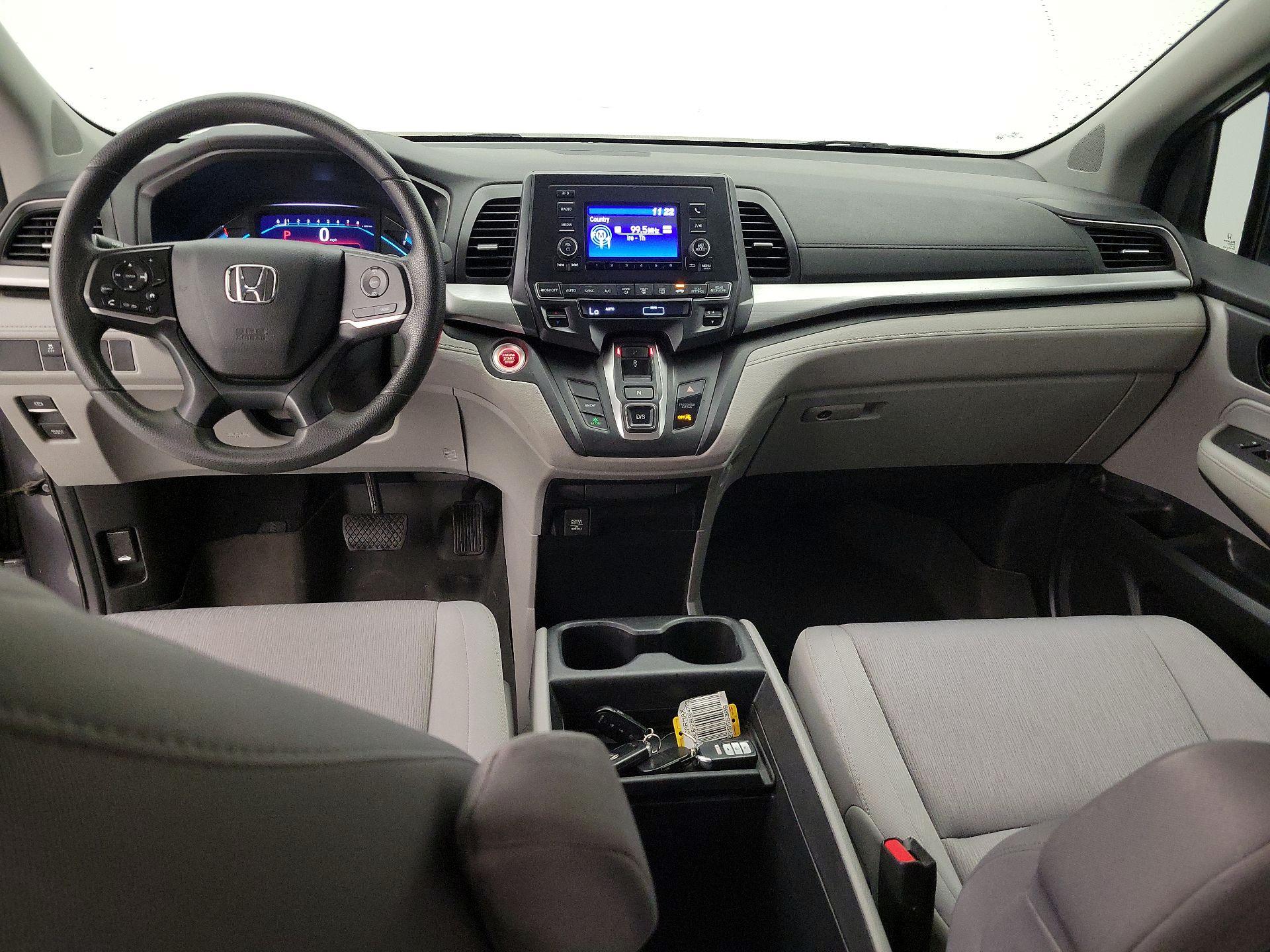 Thumbnail: 2019 Honda Odyssey - 9