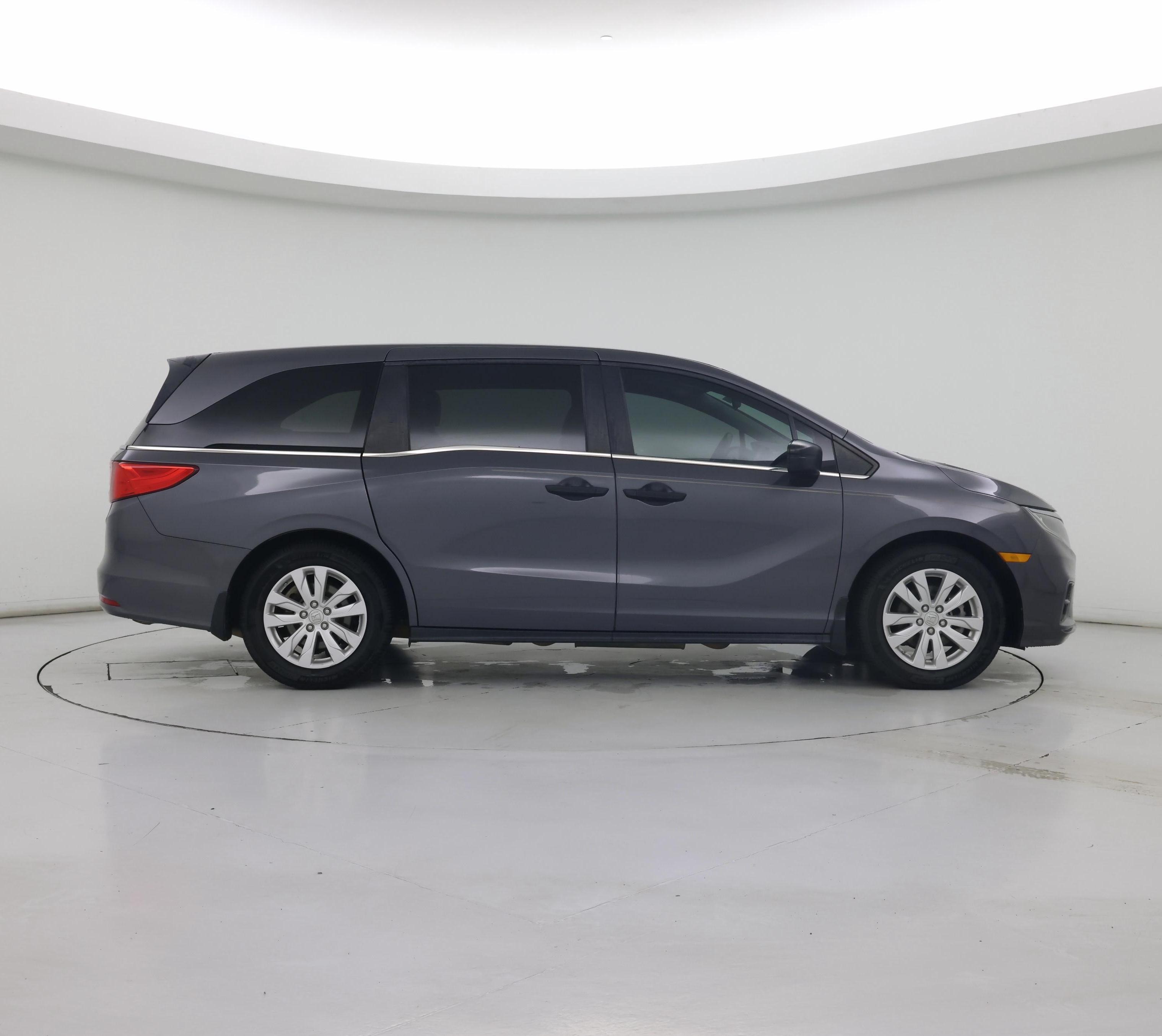 Thumbnail: 2019 Honda Odyssey - 7