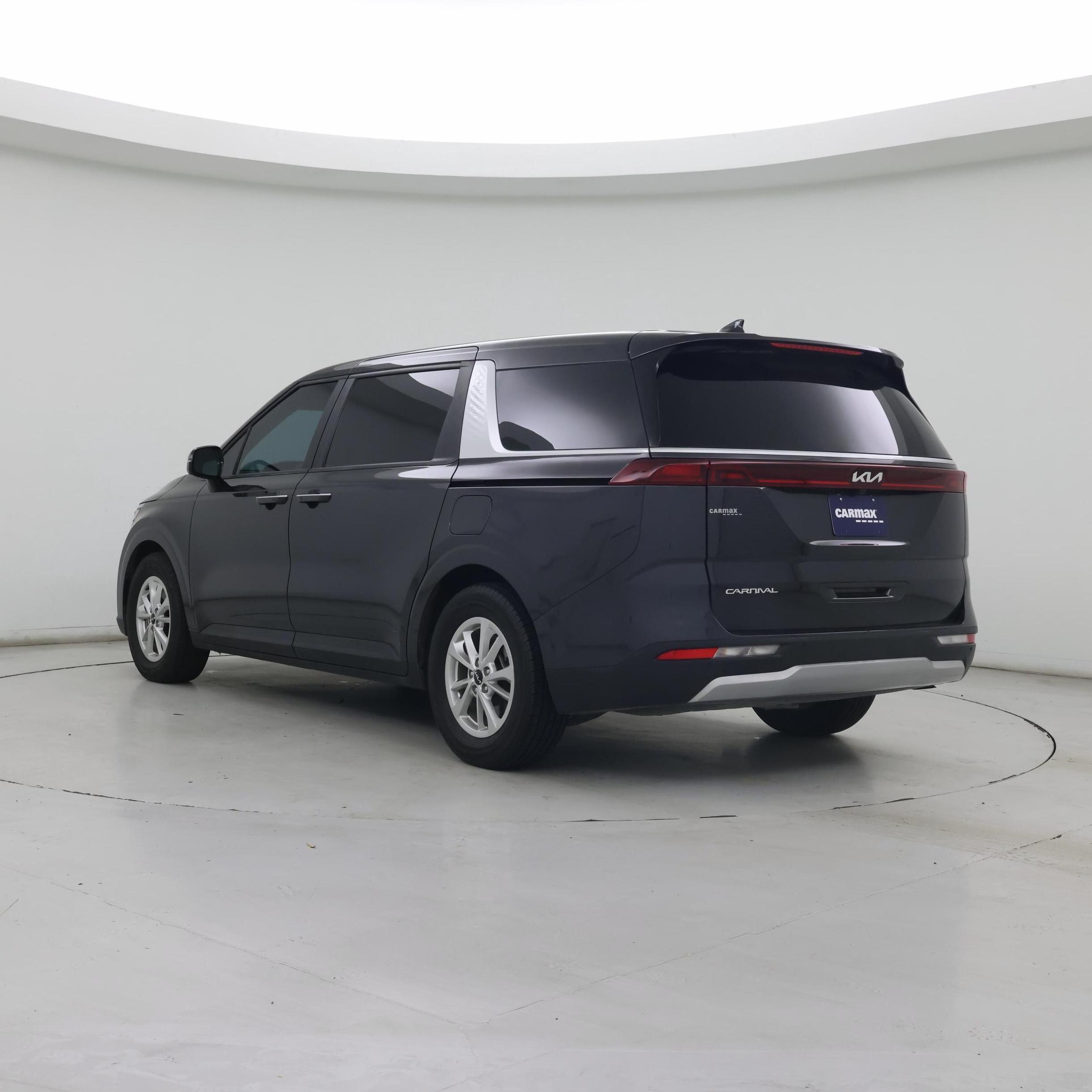 Thumbnail: 2024 Kia Carnival - 2