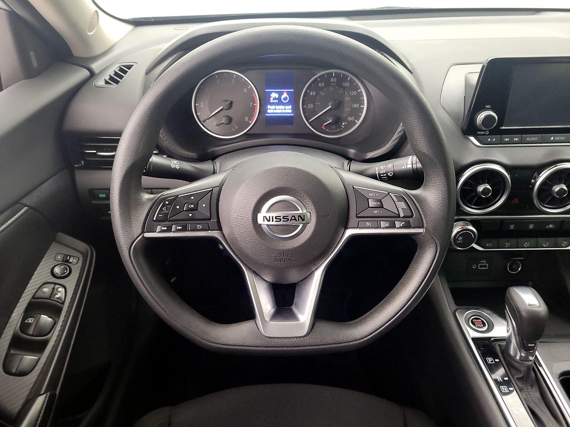 Thumbnail: 2020 Nissan Sentra - 10