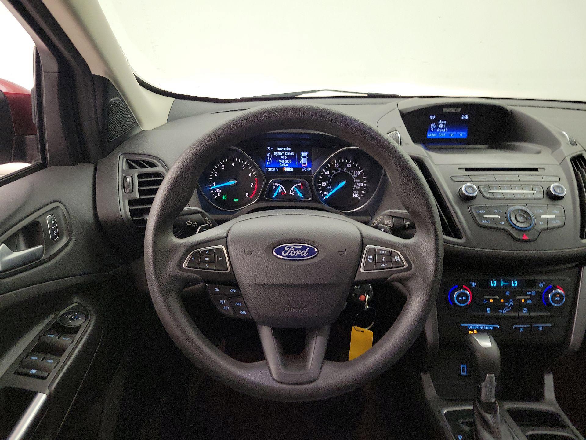 Thumbnail: 2017 Ford Escape - 10