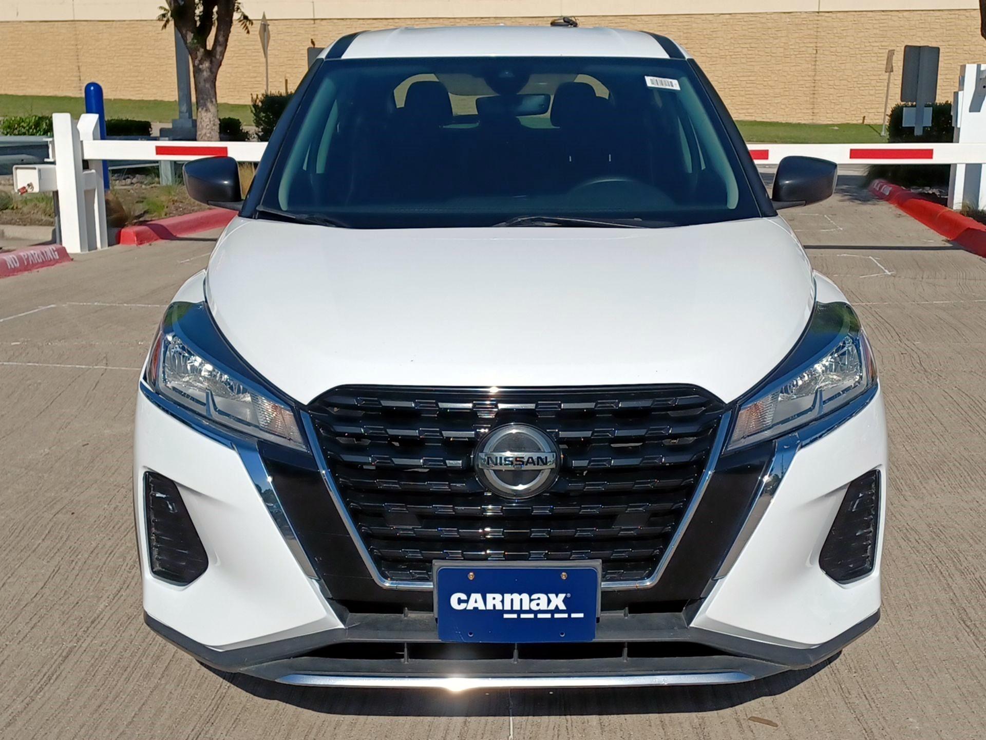 Thumbnail: 2021 Nissan Kicks - 2