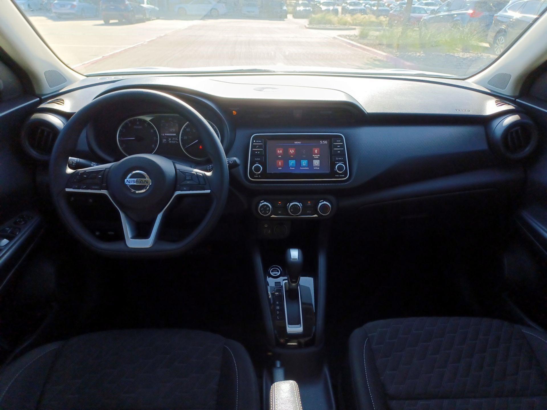 Thumbnail: 2021 Nissan Kicks - 8