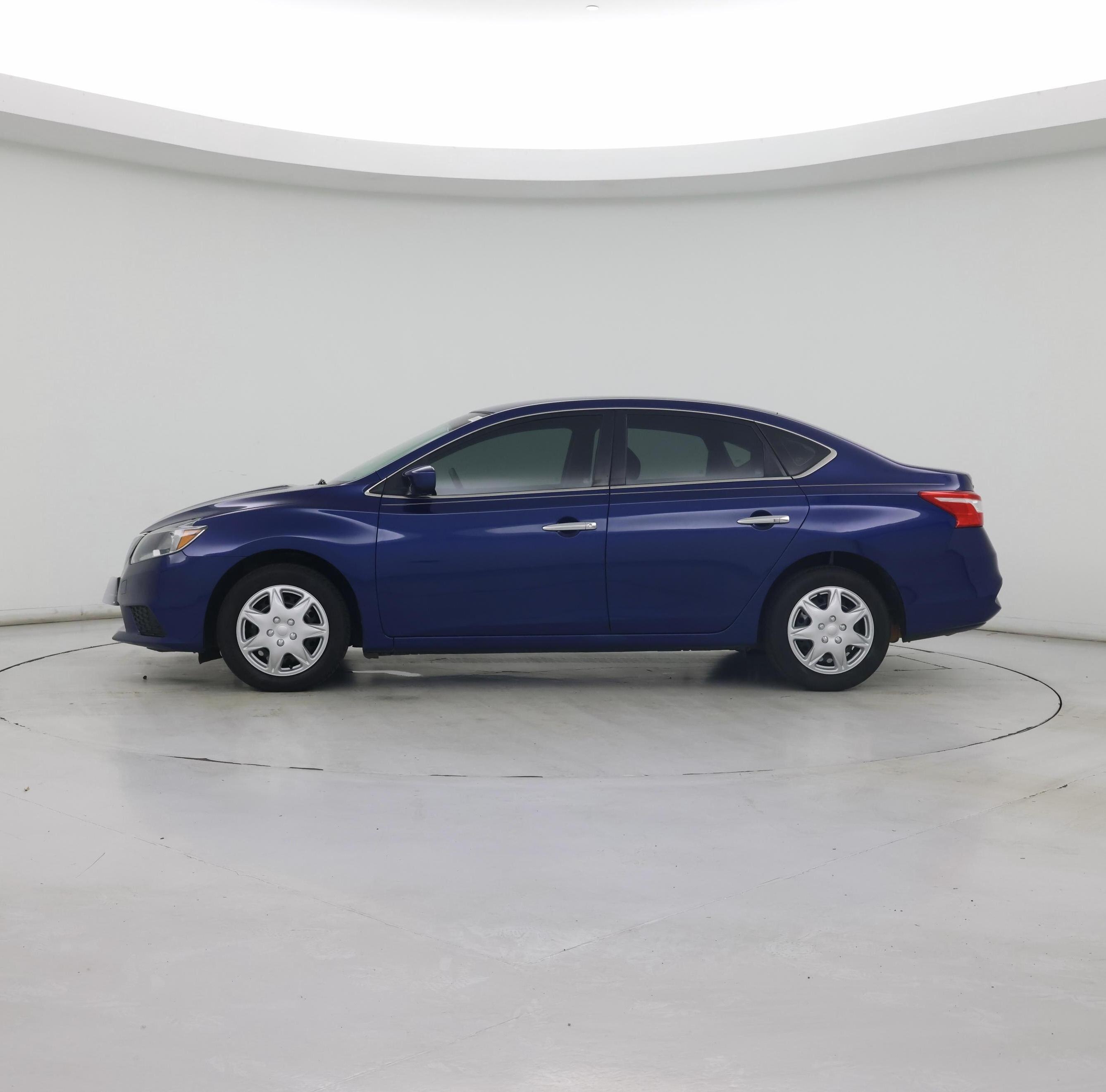 Thumbnail: 2018 Nissan Sentra - 3