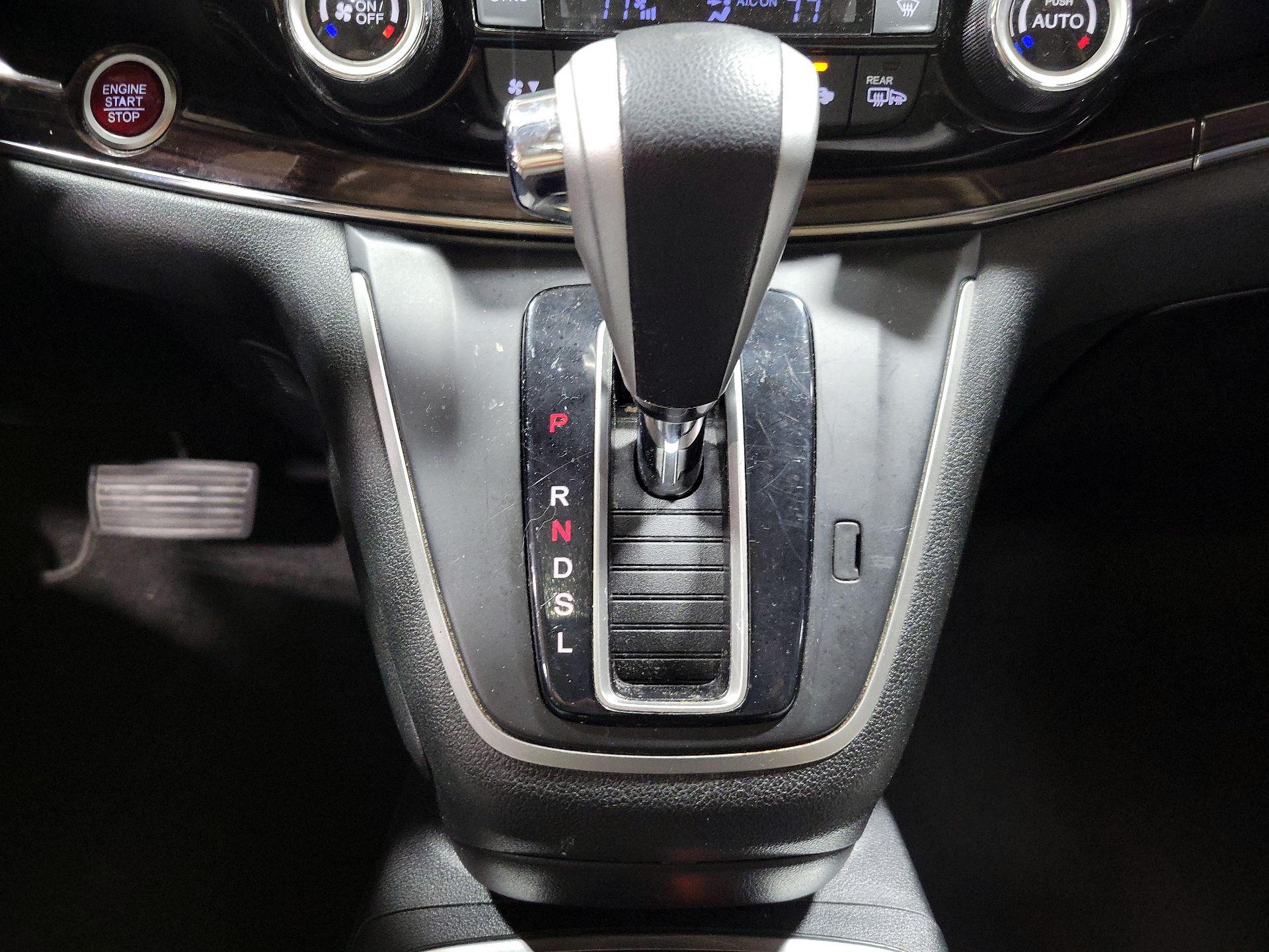 Thumbnail: 2015 Honda CR-V - 17