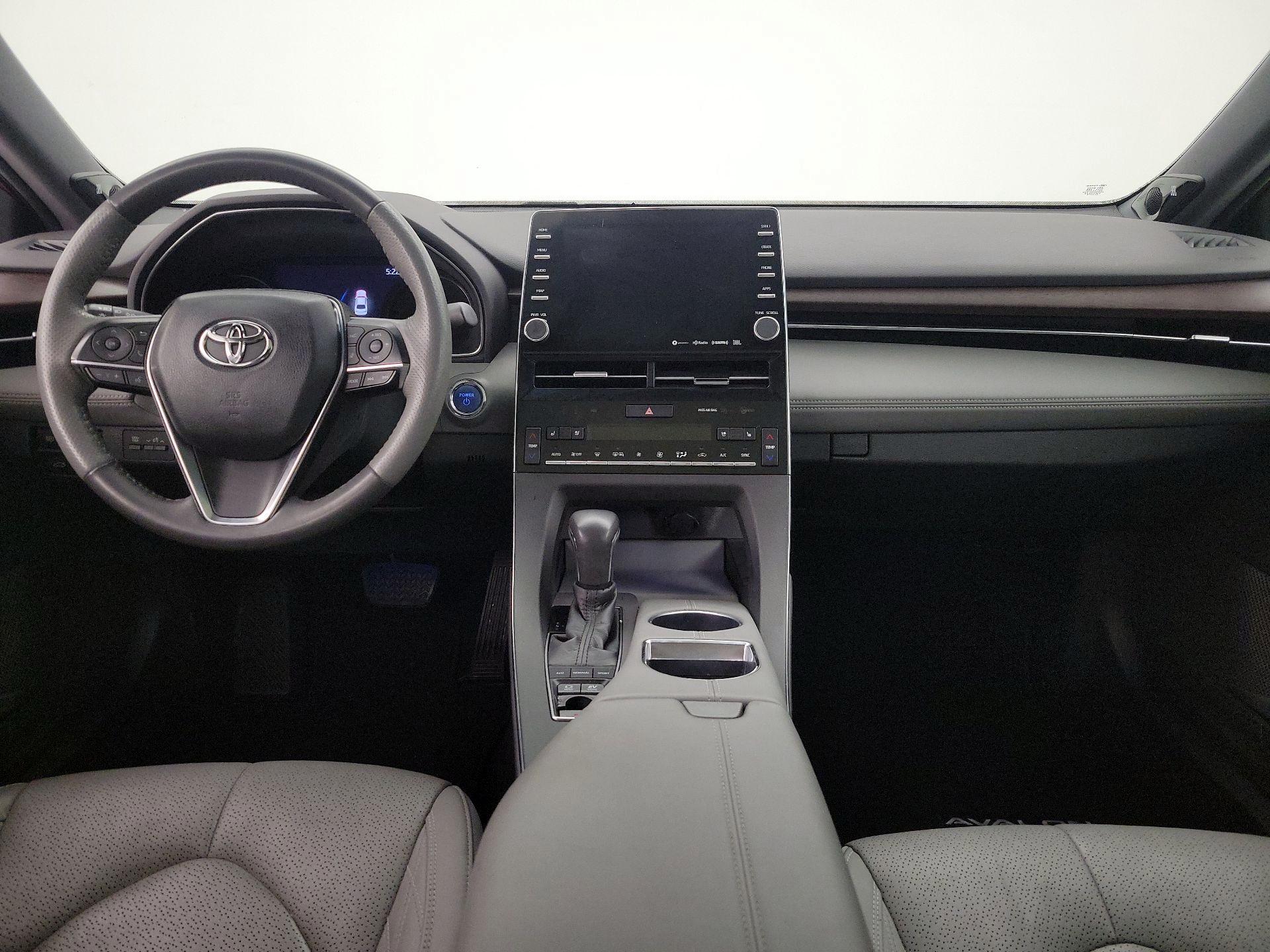 Thumbnail: 2021 Toyota Avalon - 9