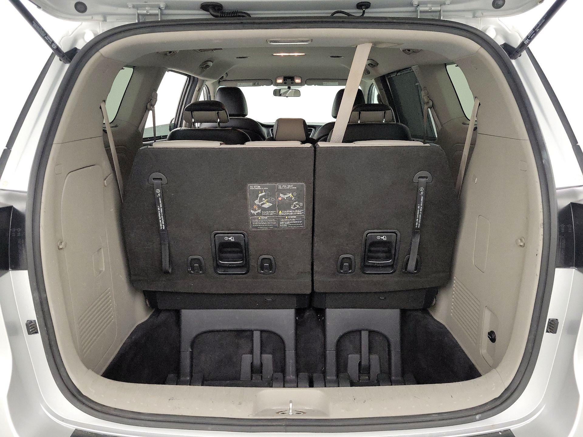 Thumbnail: 2021 Kia Sedona - 20