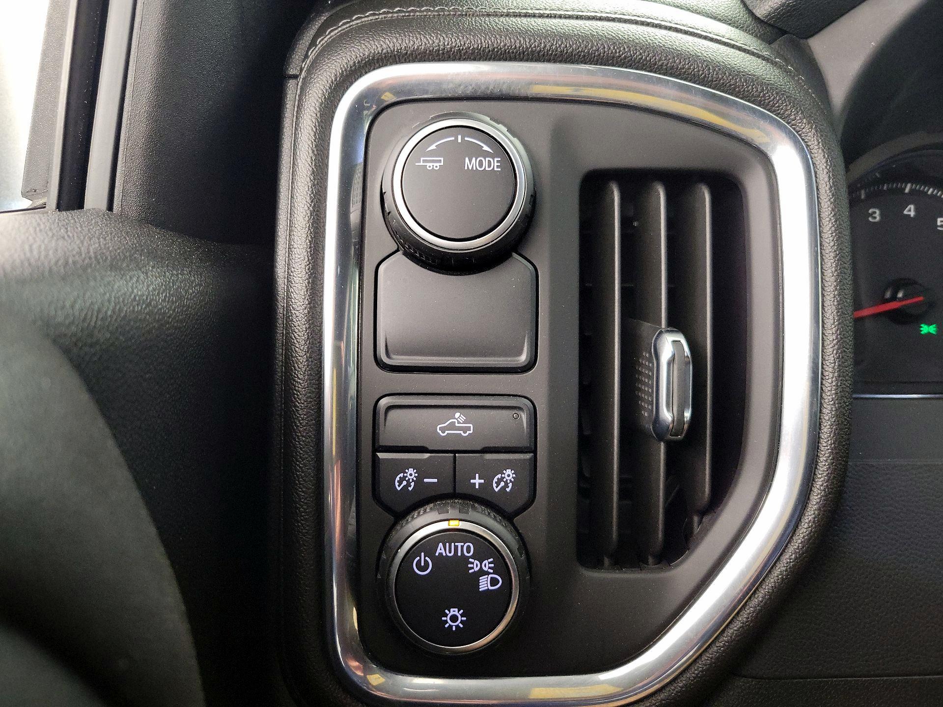 Thumbnail: 2021 Chevrolet Silverado 1500 - 13