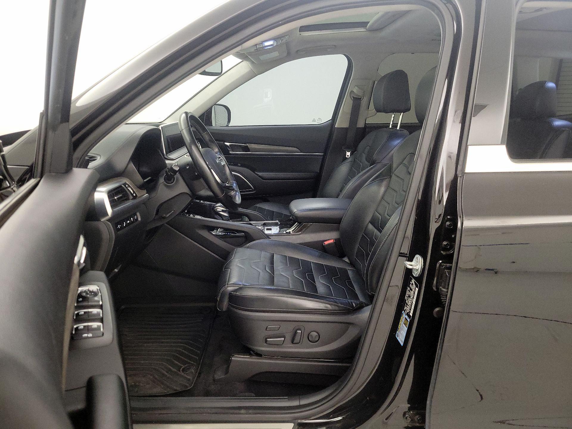 Thumbnail: 2022 Kia Telluride - 11