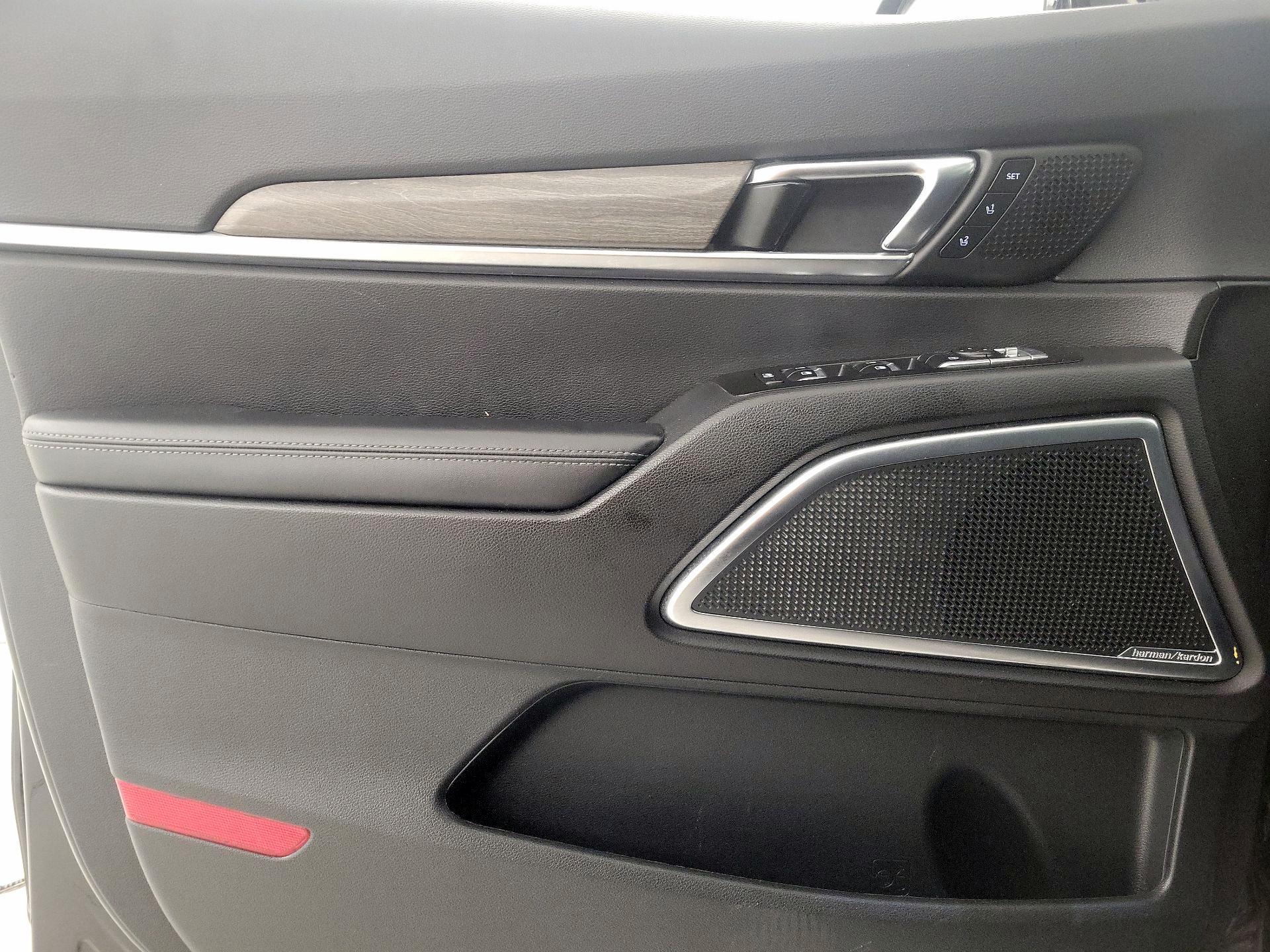 Thumbnail: 2022 Kia Telluride - 12