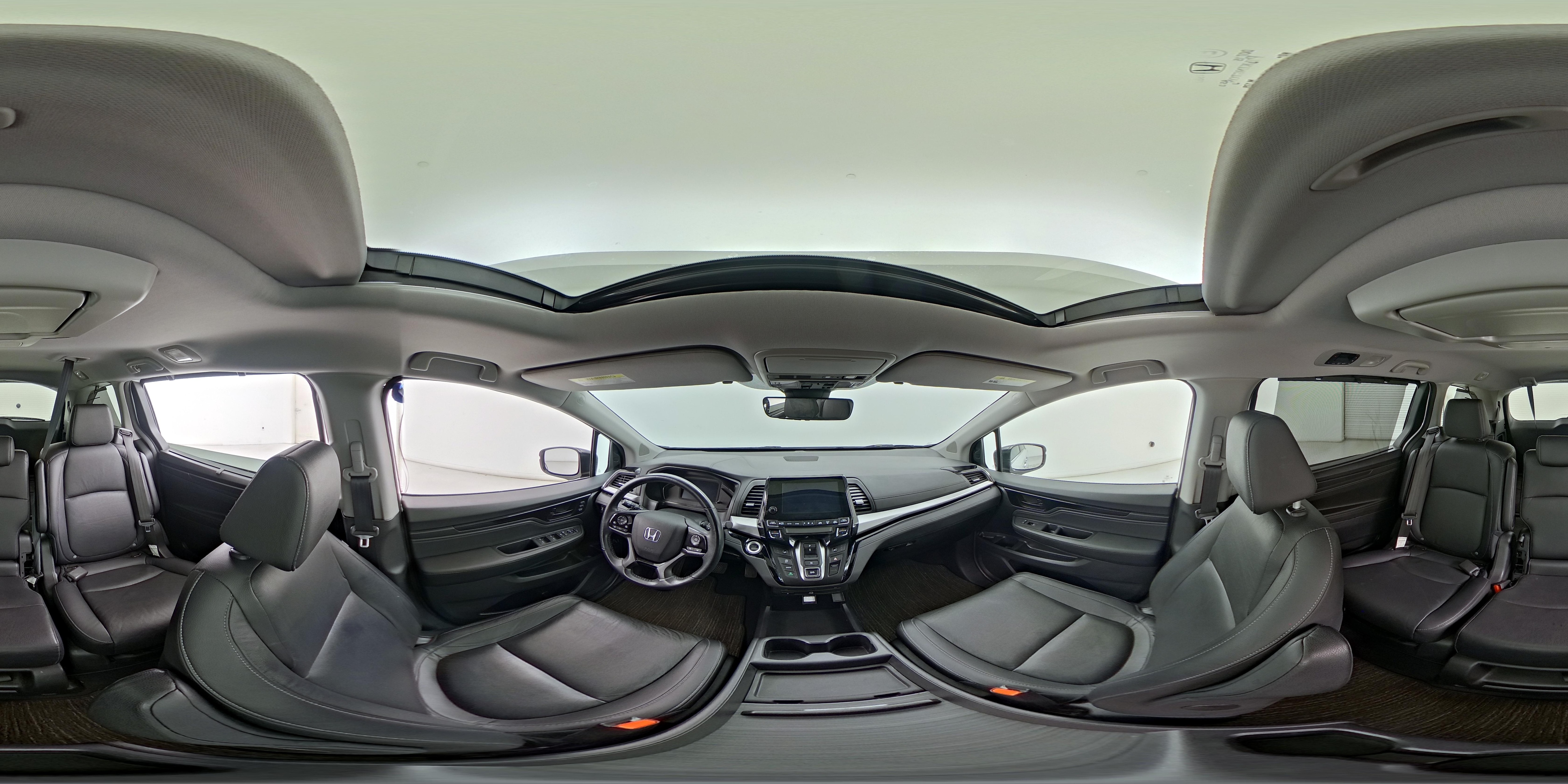 2022 Honda Odyssey Touring - Photo 25