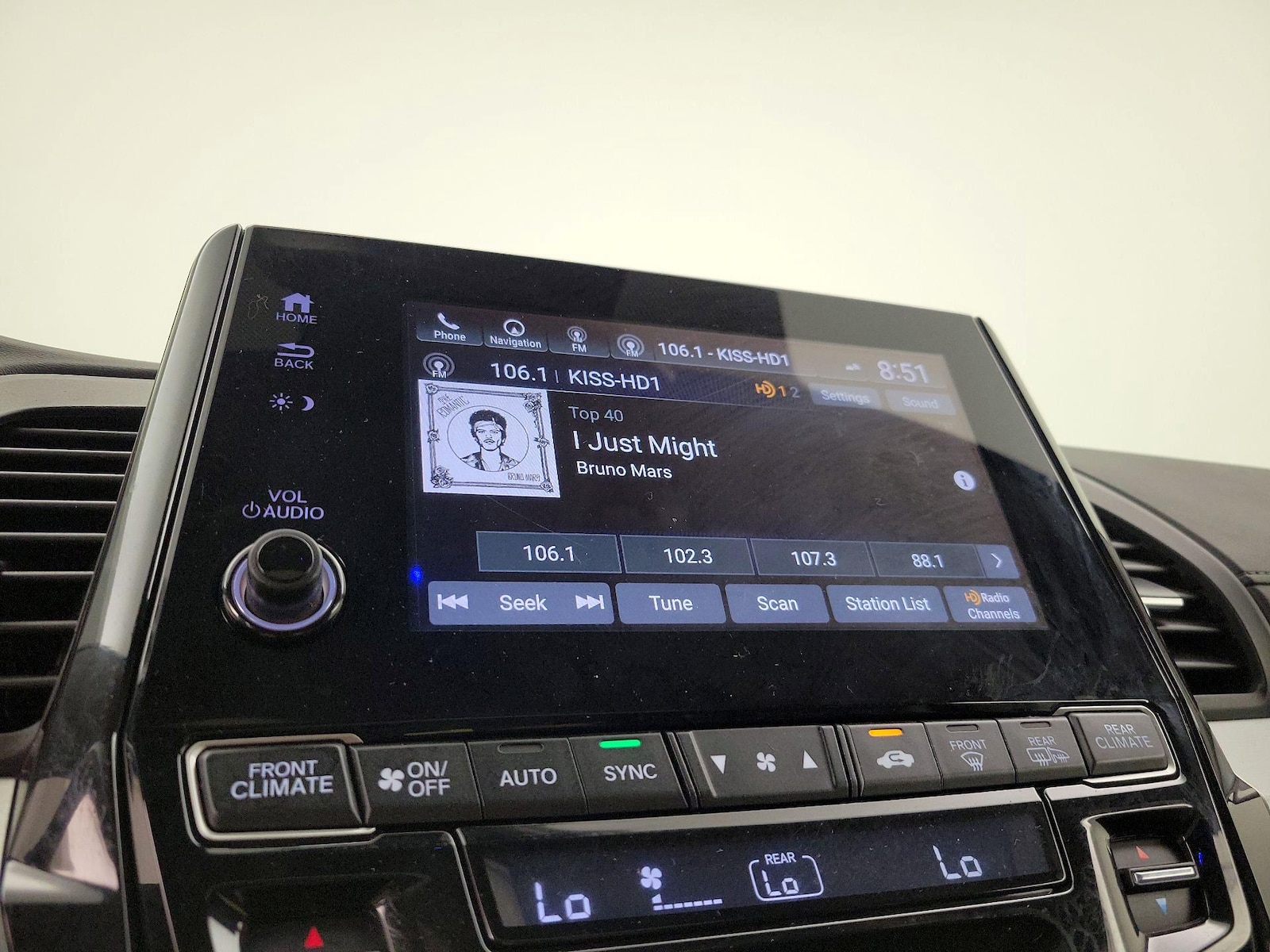 2022 Honda Odyssey Touring - Photo 16