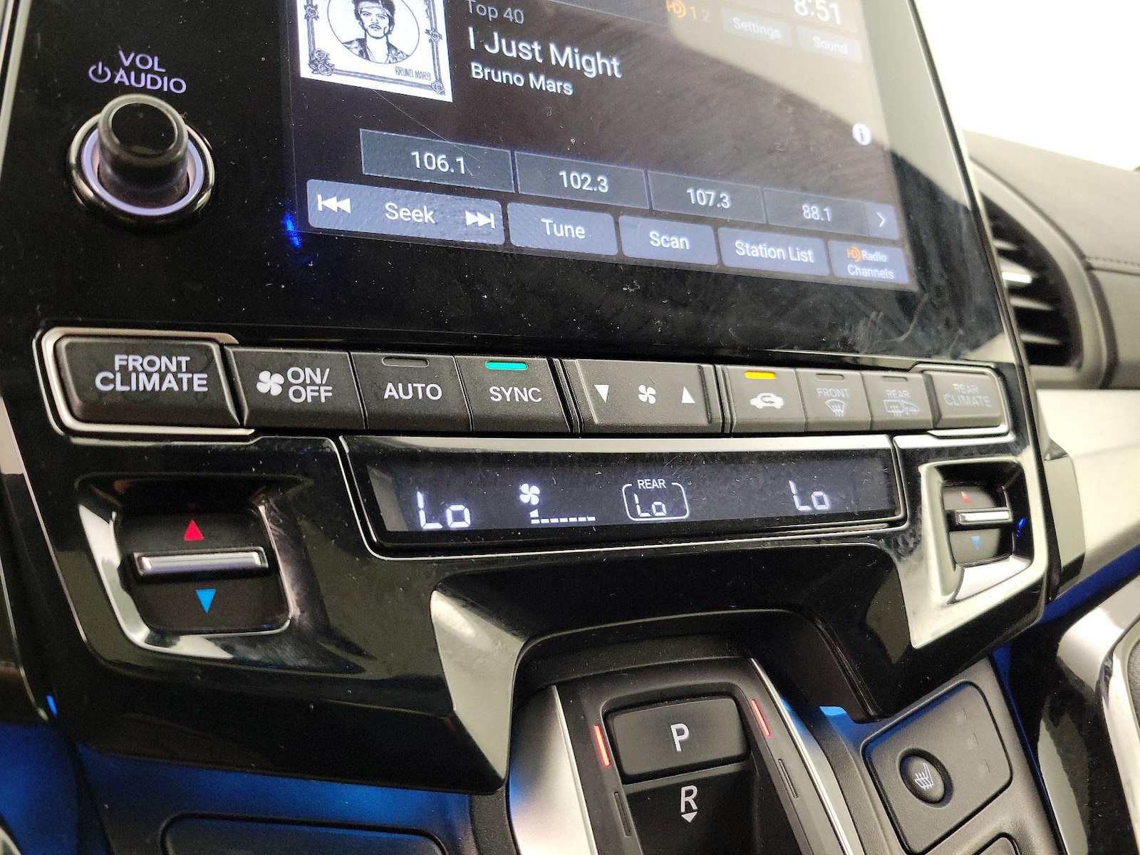 2022 Honda Odyssey Touring - Photo 17