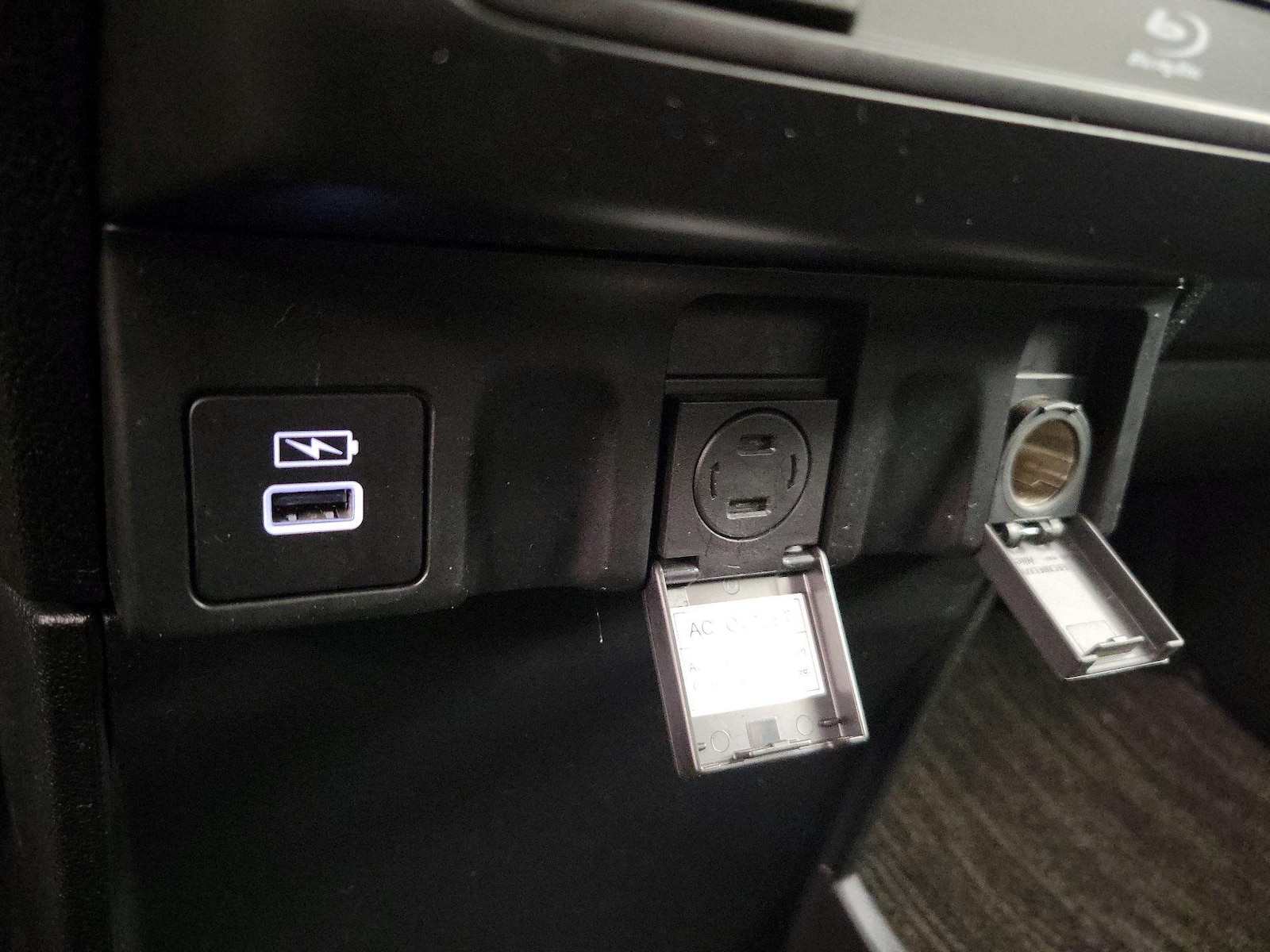 2022 Honda Odyssey Touring - Photo 19