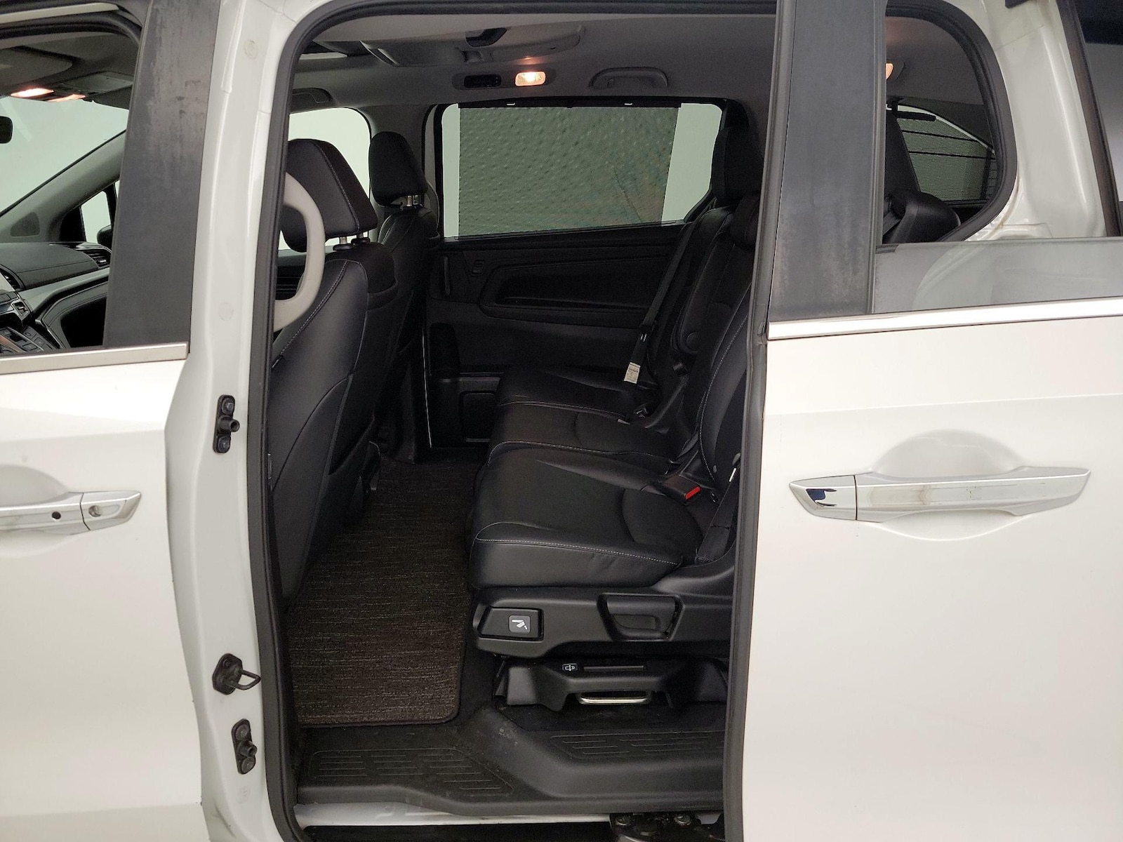 2022 Honda Odyssey Touring - Photo 21