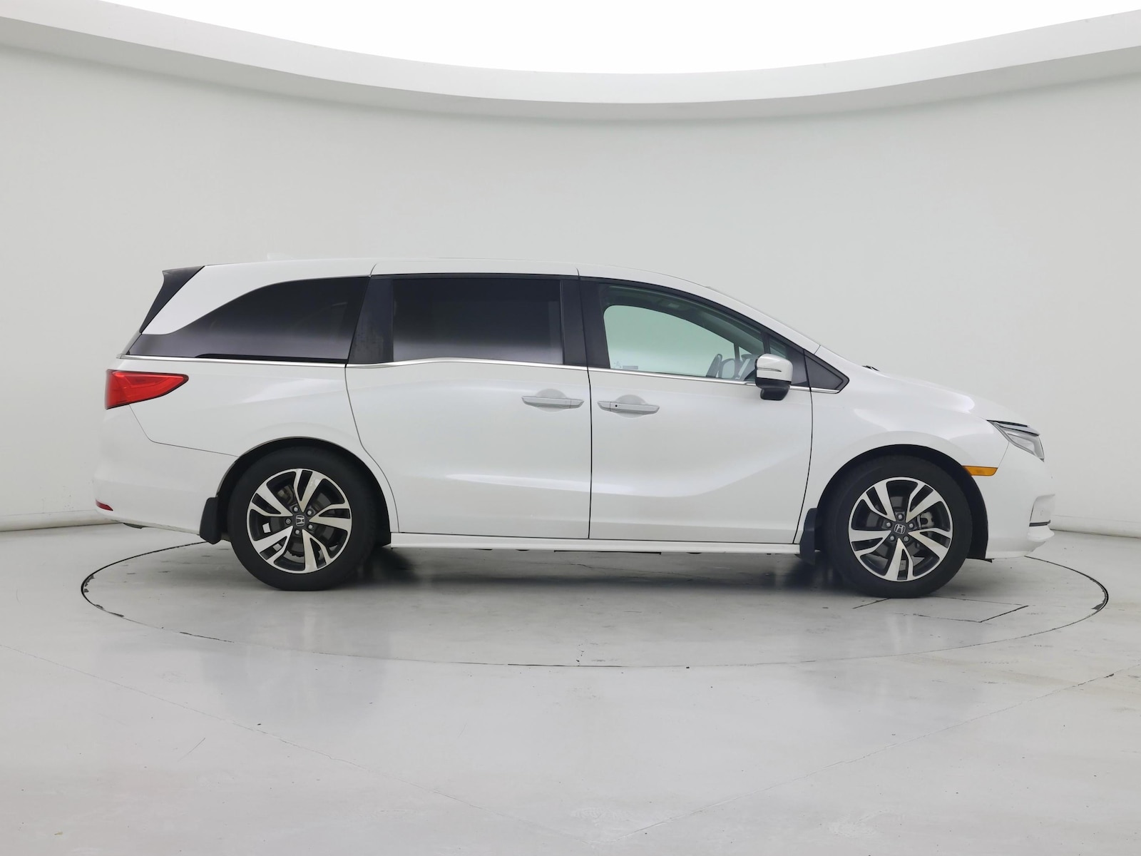 2022 Honda Odyssey Touring - Photo 8