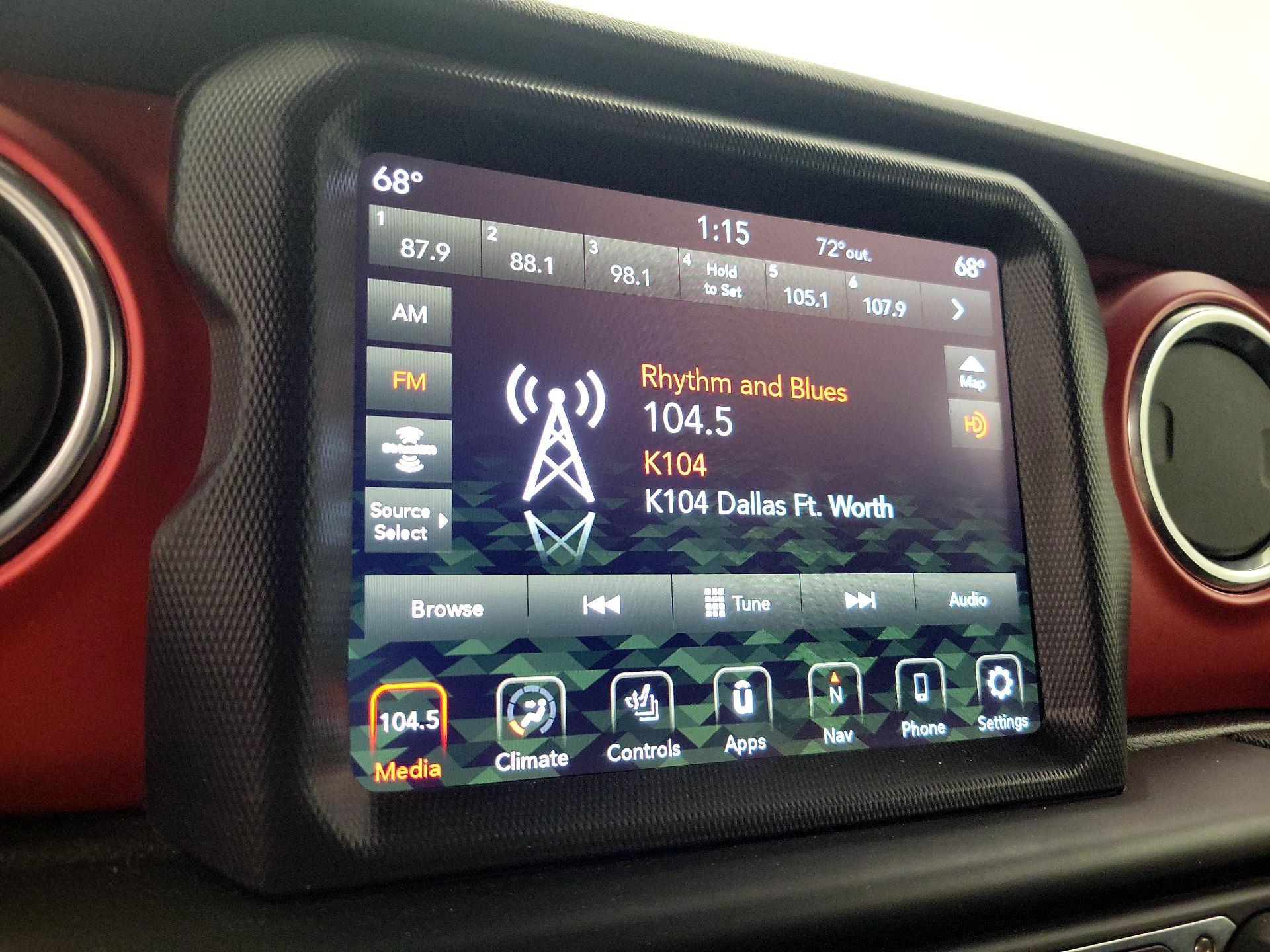 Thumbnail: 2021 Jeep Gladiator - 15