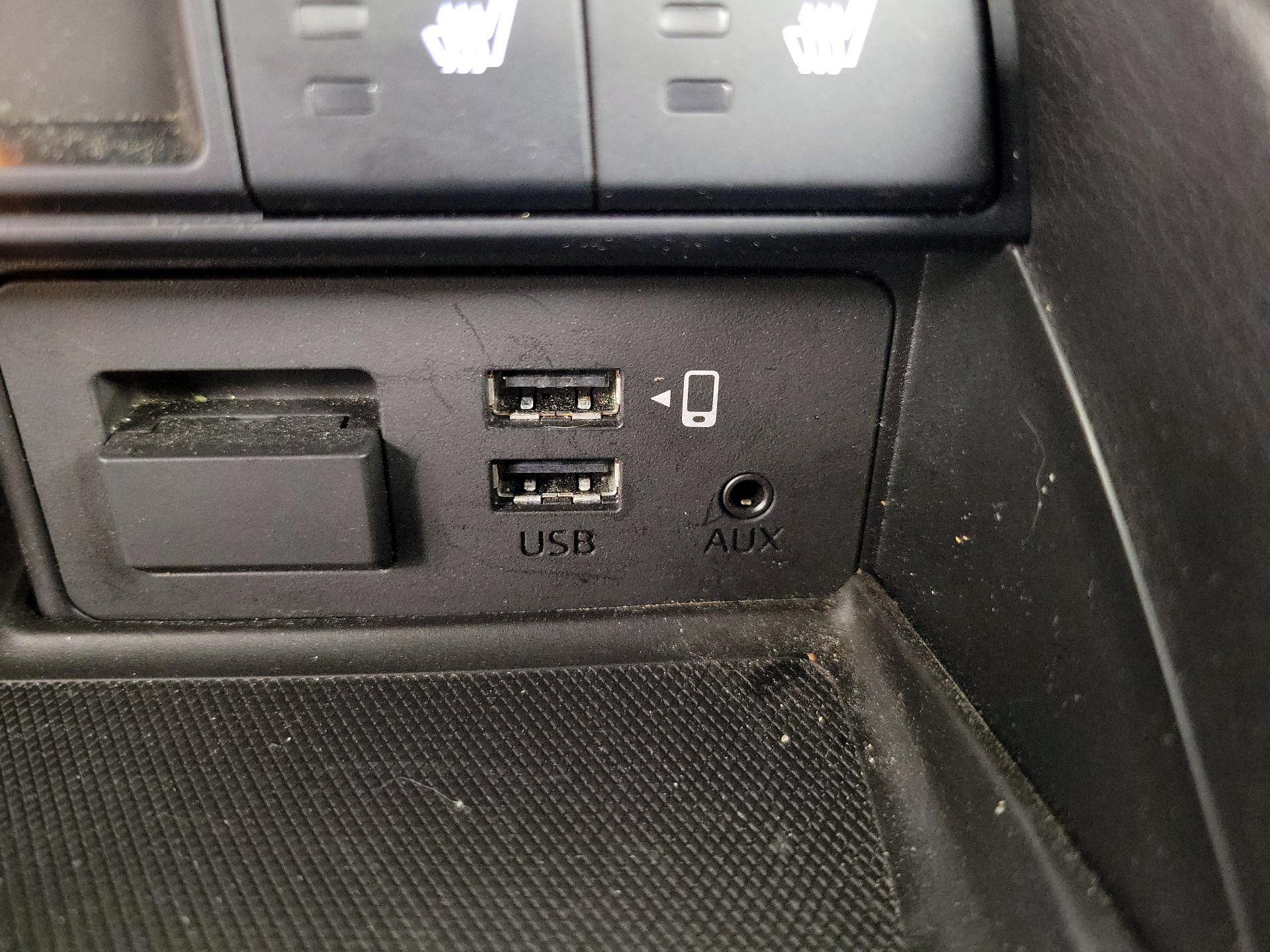 Thumbnail: 2022 Mazda MX-5 Miata - 18